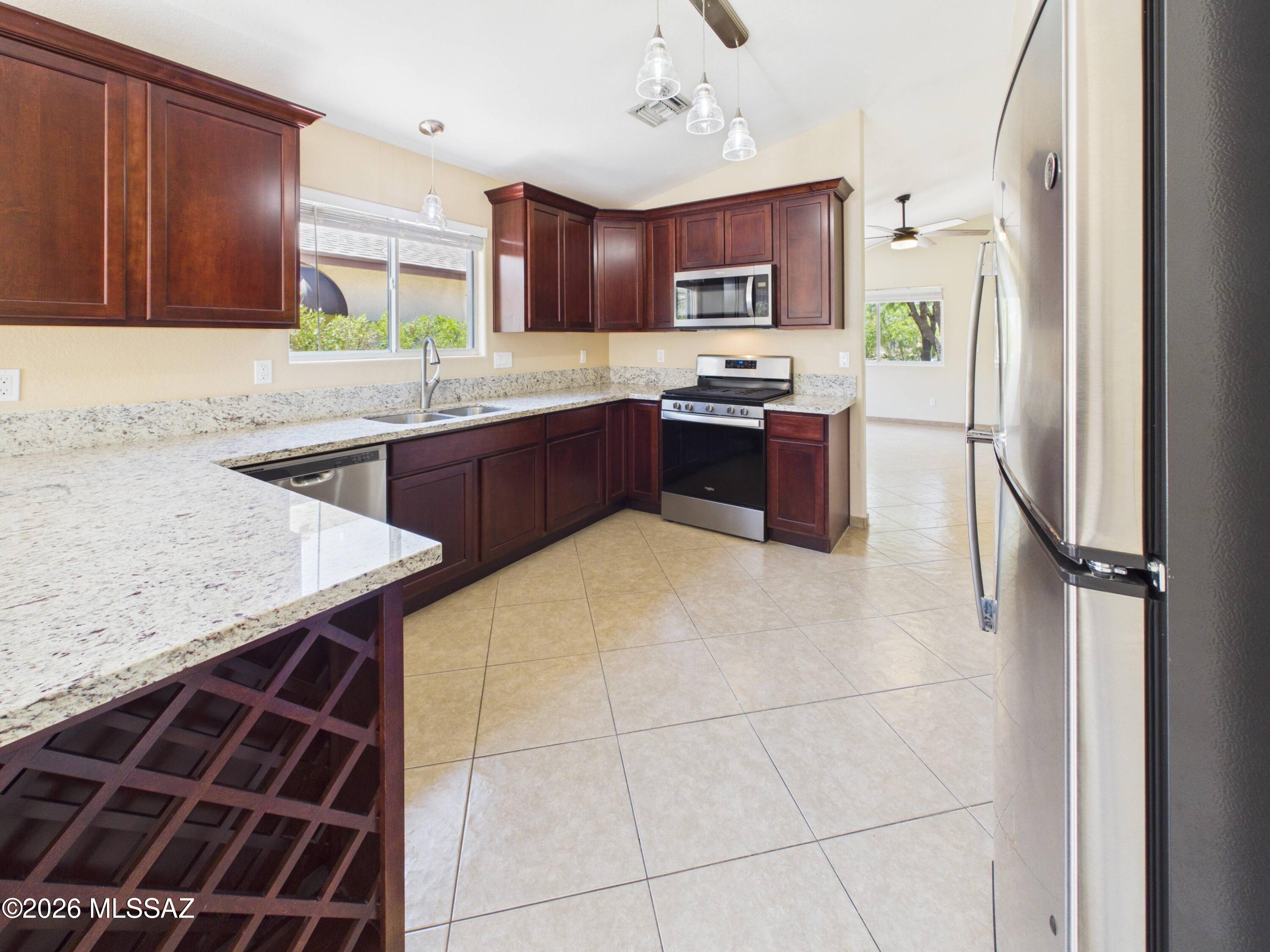 Elliott Homes At Rita Ranch (1-521) - Residential
