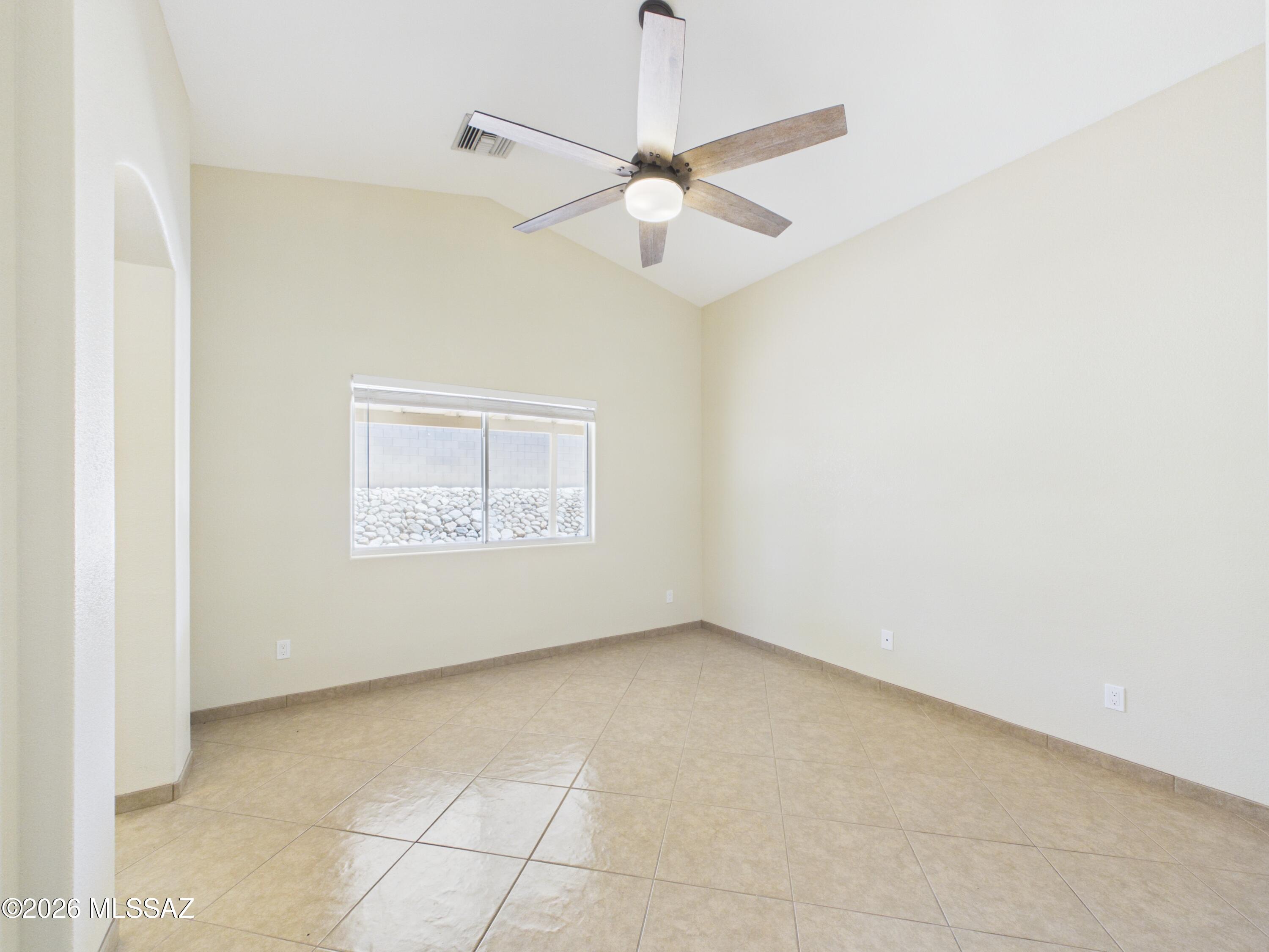 Elliott Homes At Rita Ranch (1-521) - Residential