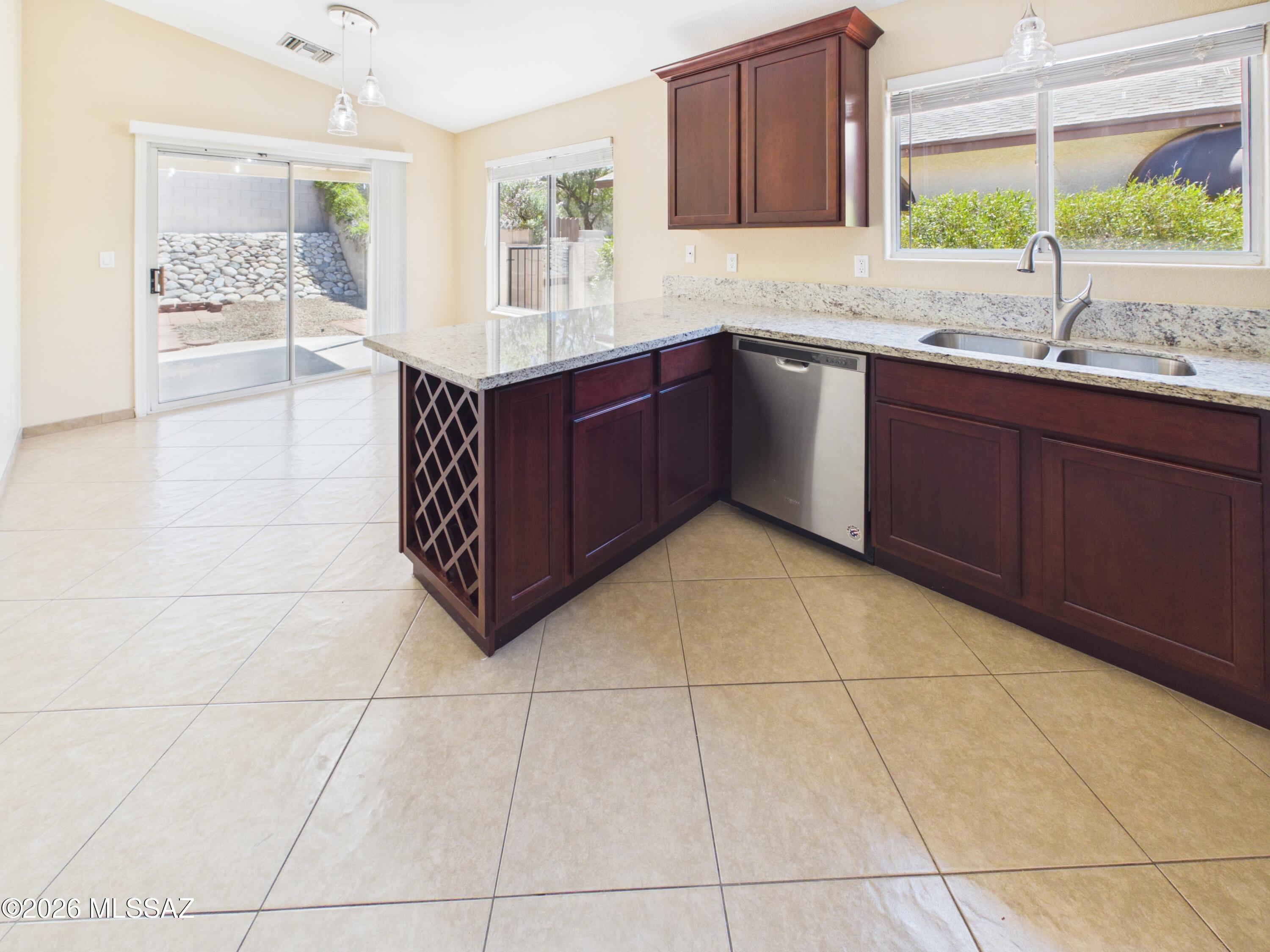 Elliott Homes At Rita Ranch (1-521) - Residential