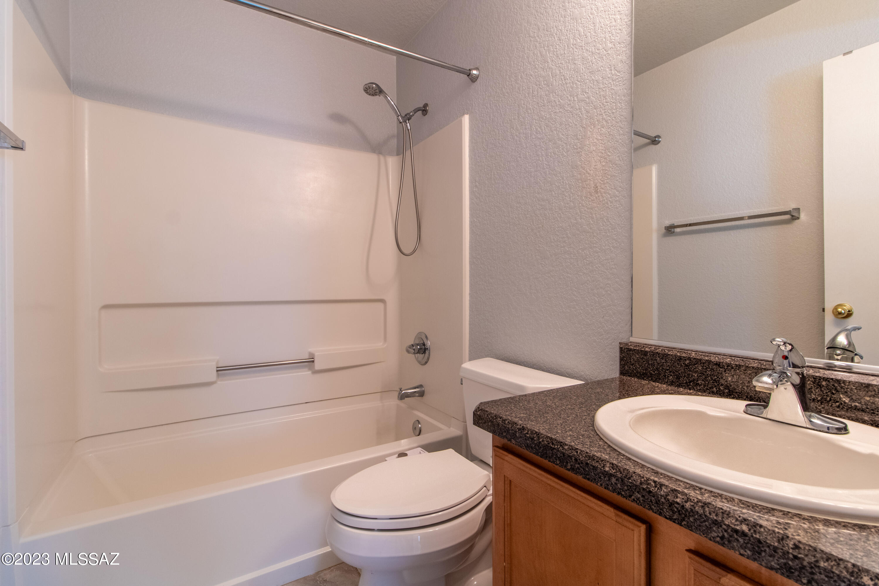 El Rio At Continental Ranch (1-102) - Residential Lease