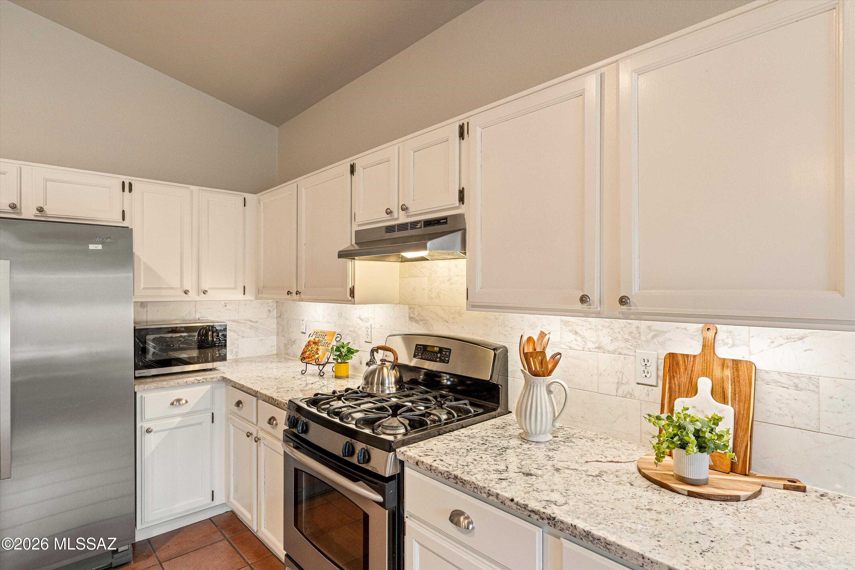 Bristol Park Resubdivision (1-83) - Residential