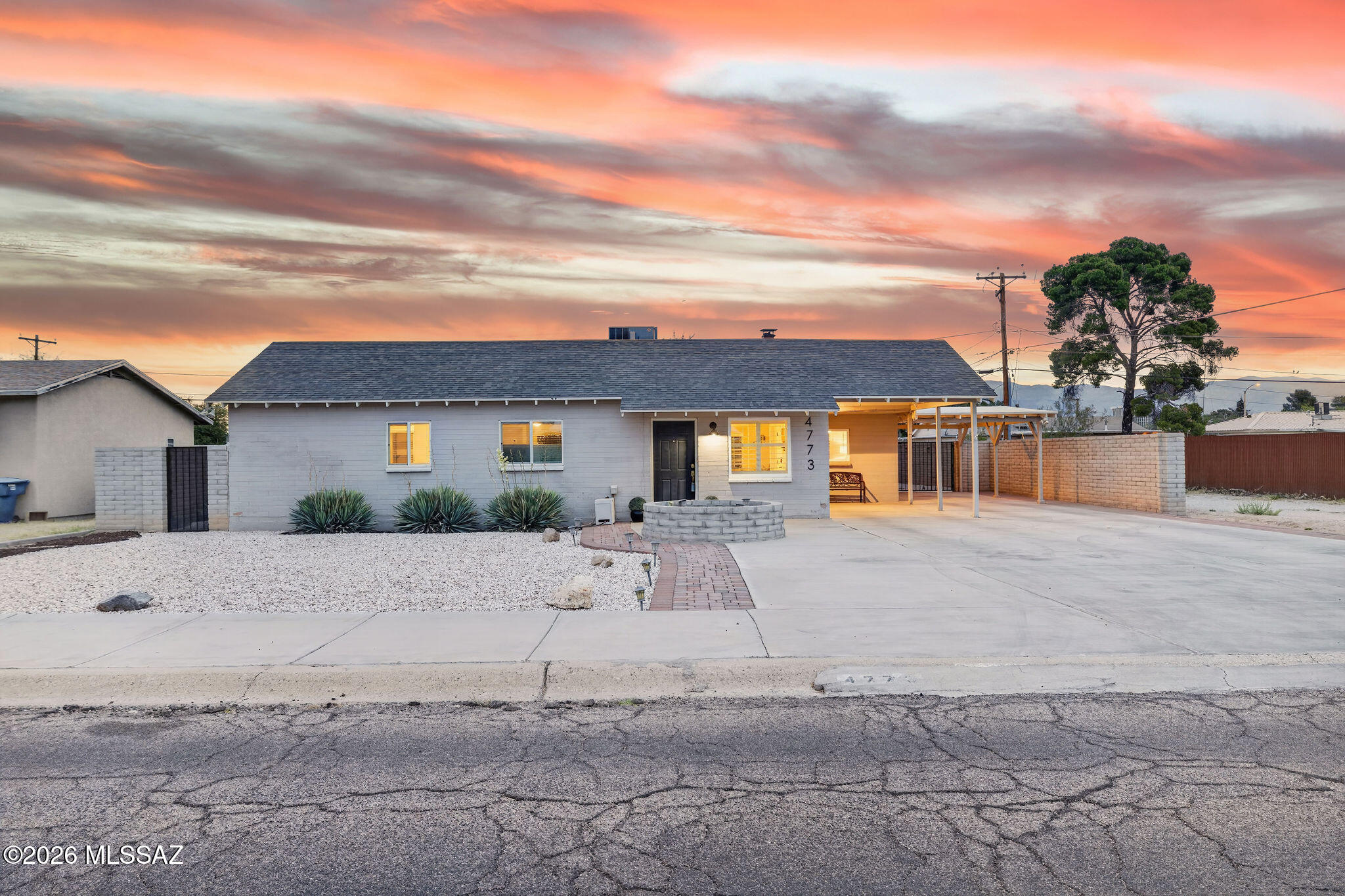 Del Monte Village - Residential