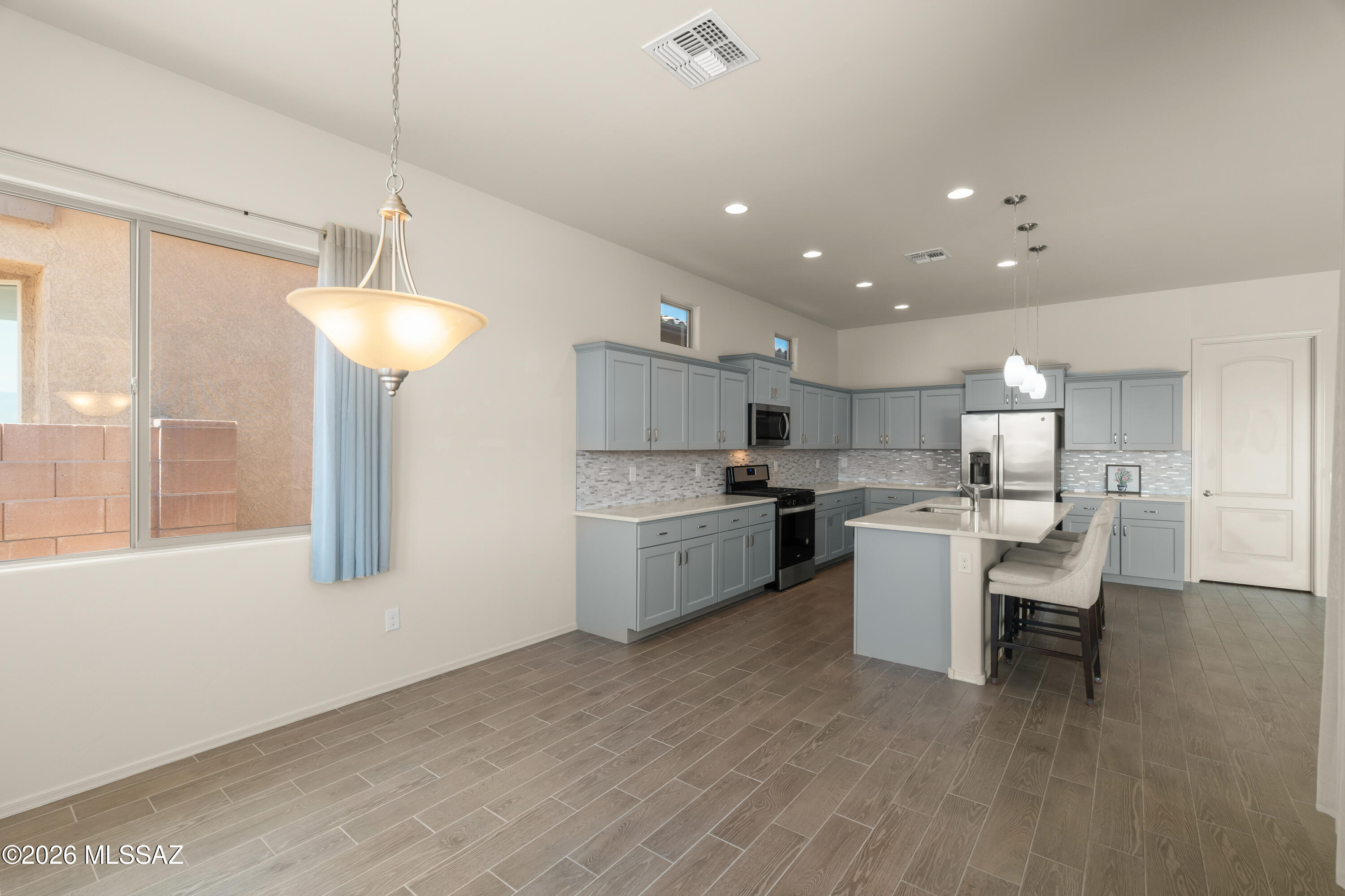 Las Campanas BLK G (96-216) - Residential