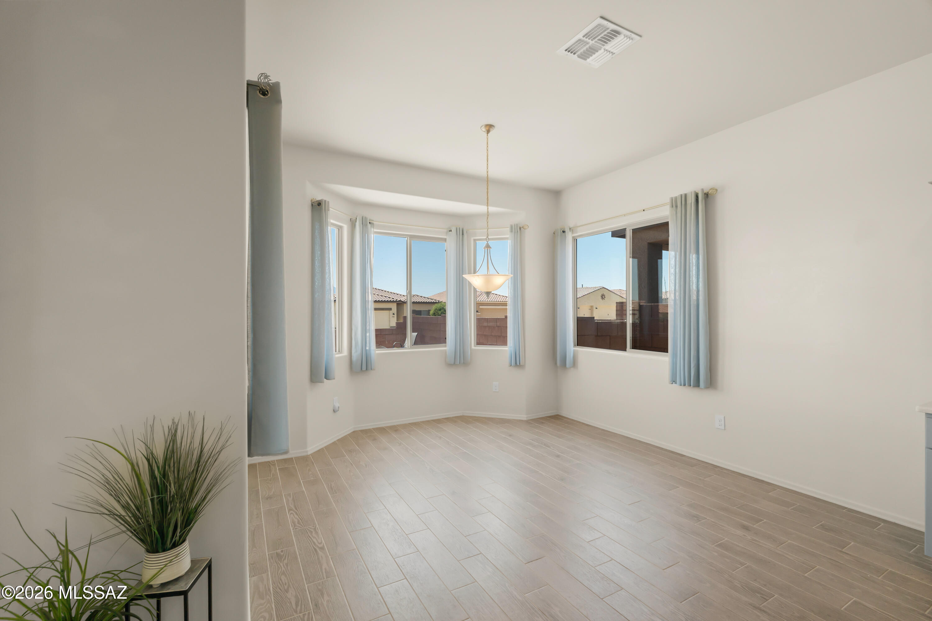 Las Campanas BLK G (96-216) - Residential
