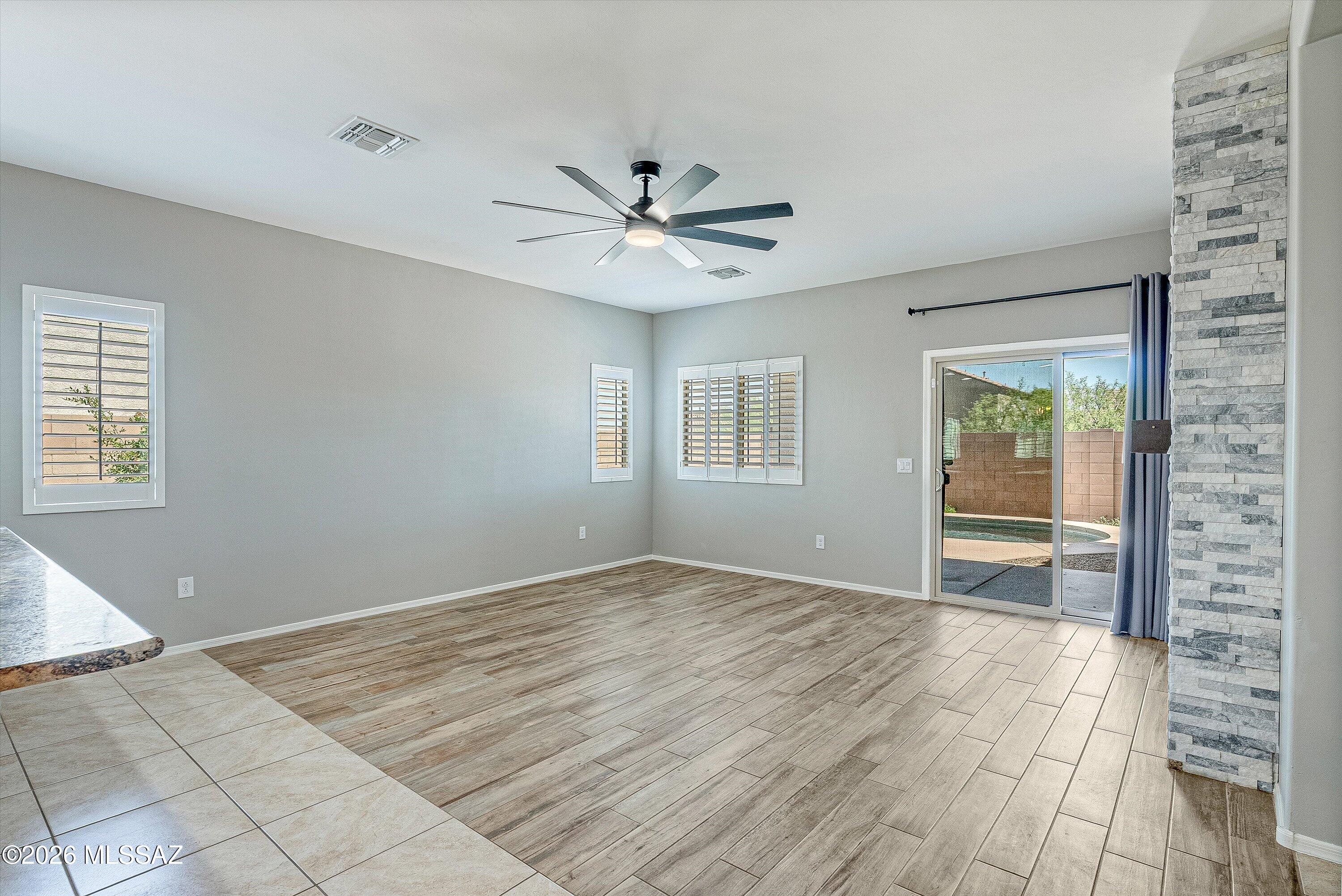 New Tucson Unit NO. 5 (1-312) - Residential