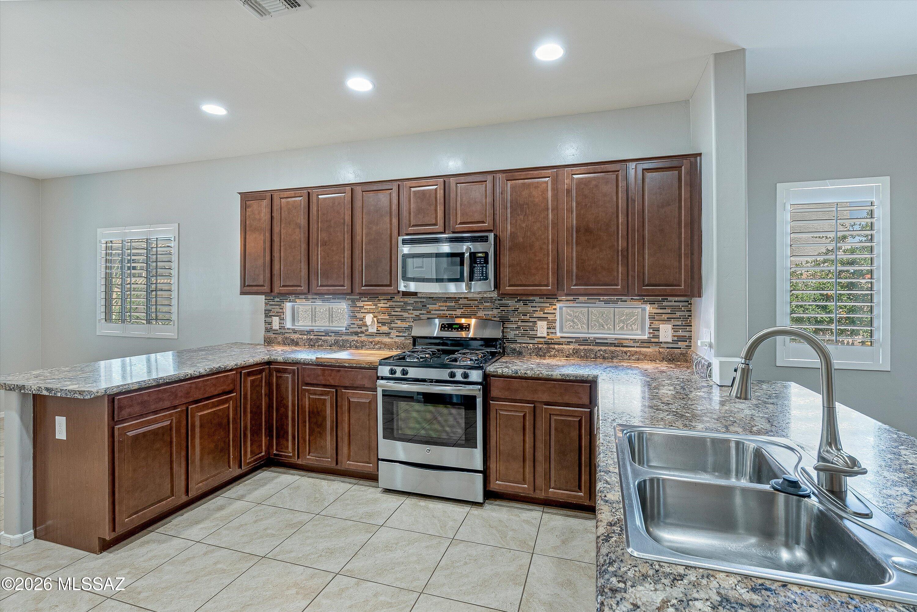 New Tucson Unit NO. 5 (1-312) - Residential