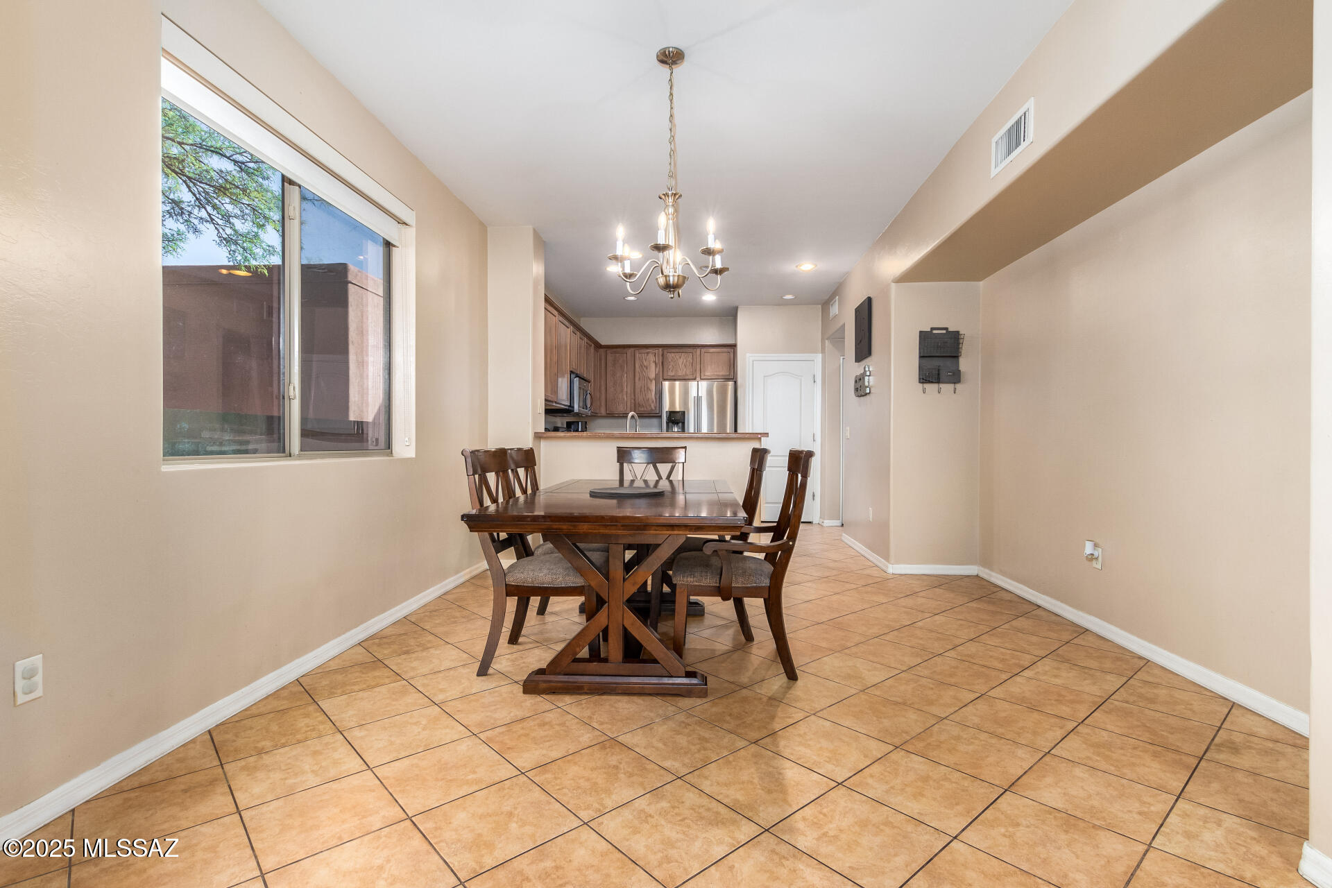 Paseo Estrella (1-104) - Residential Lease