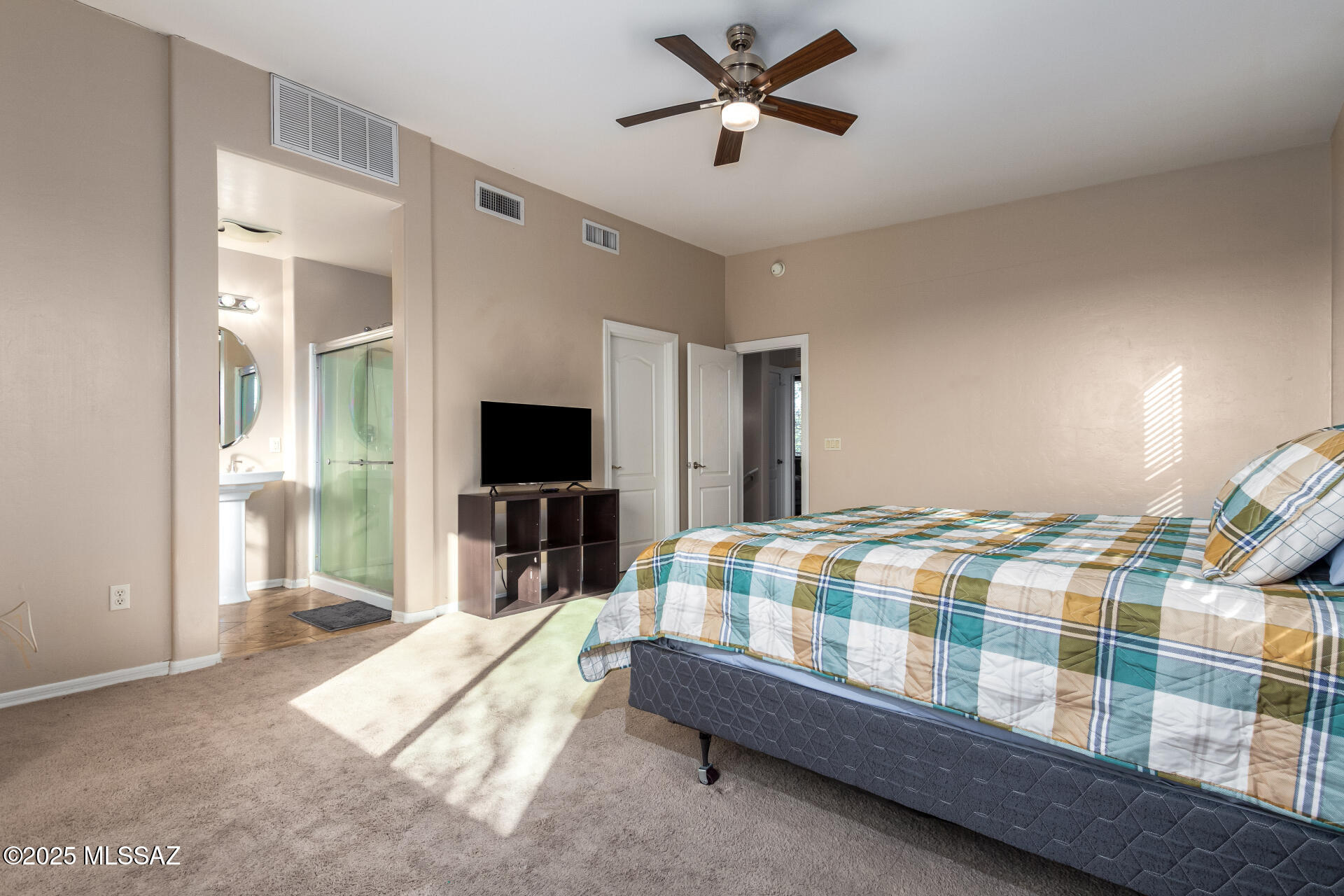 Paseo Estrella (1-104) - Residential Lease