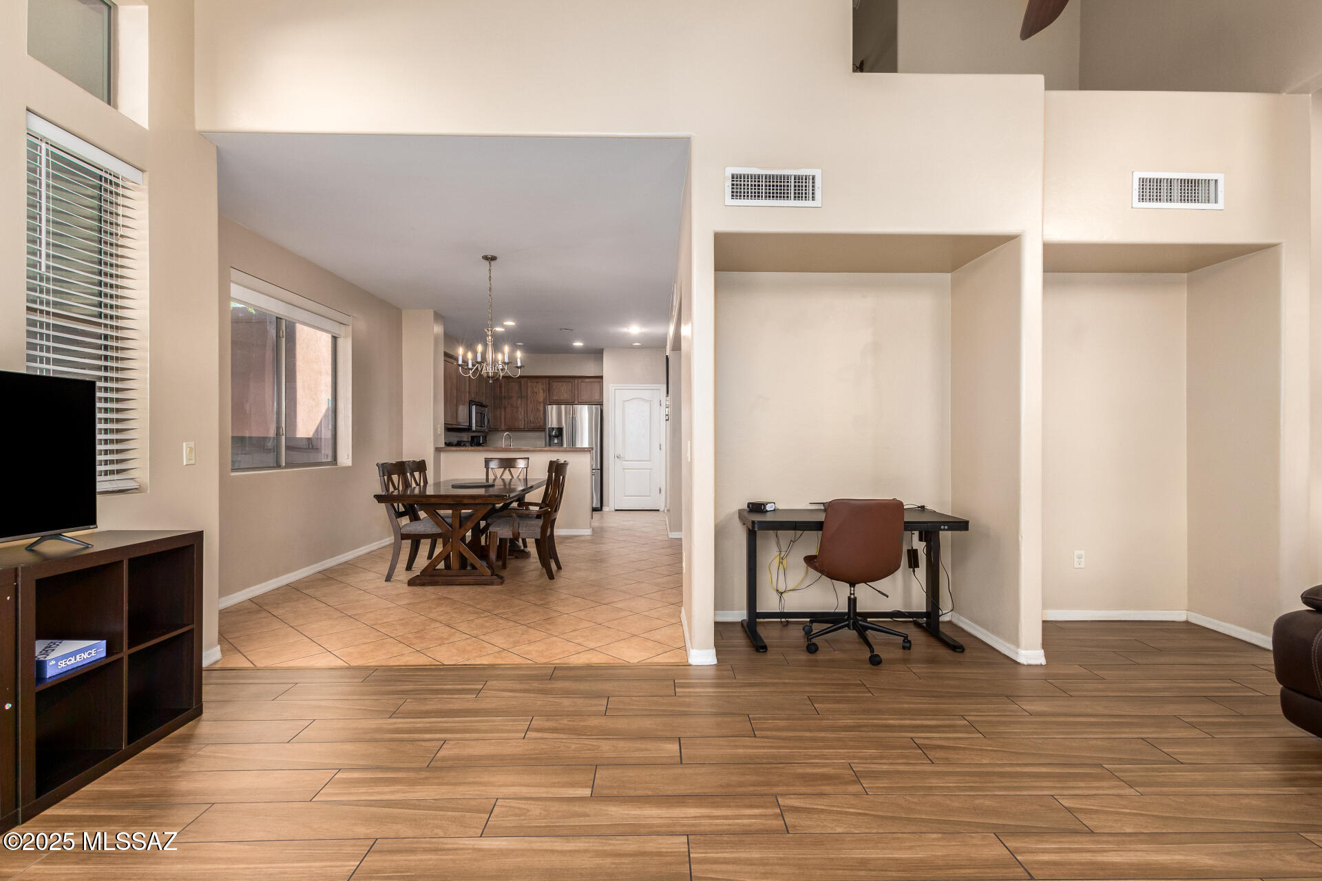 Paseo Estrella (1-104) - Residential Lease