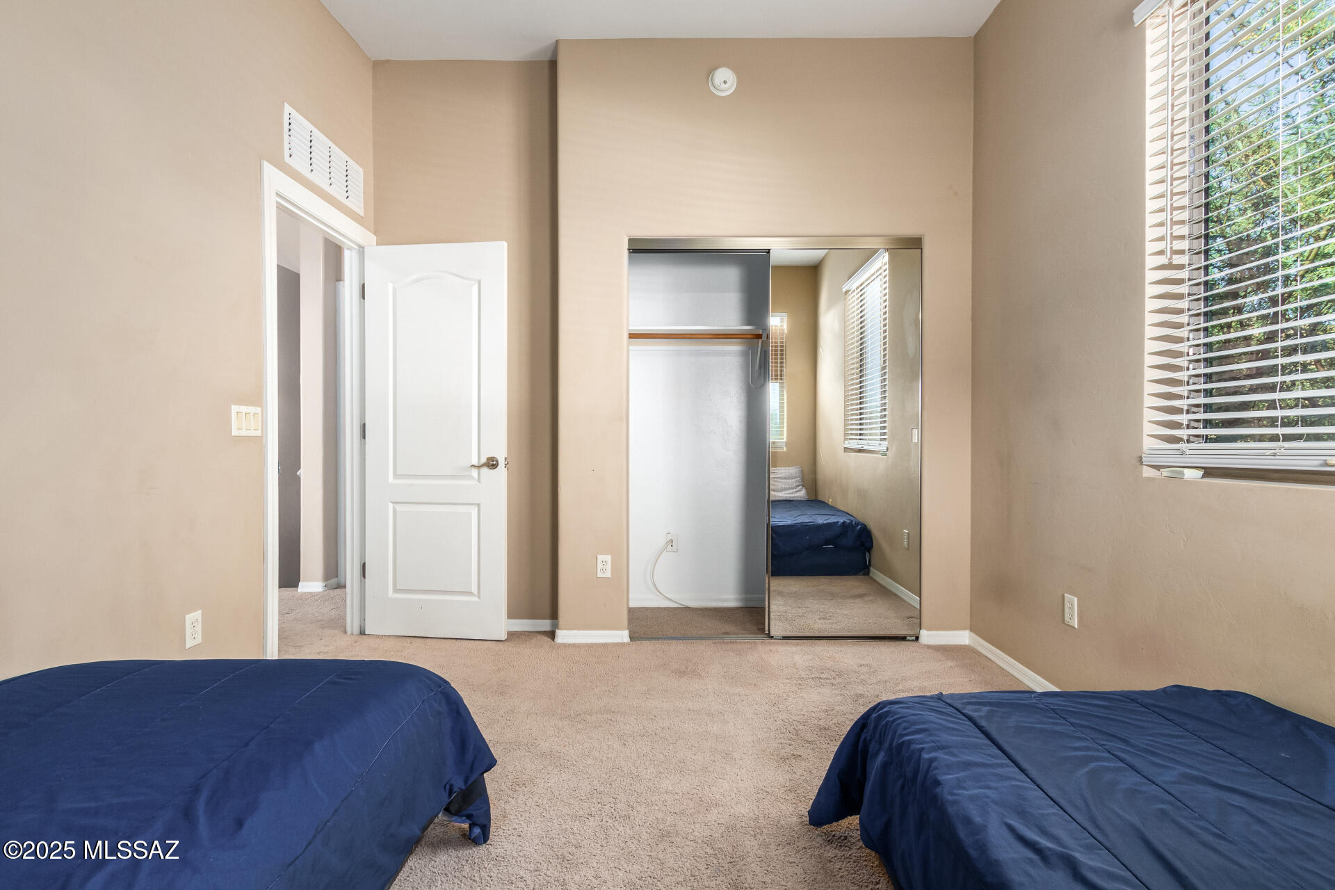 Paseo Estrella (1-104) - Residential Lease