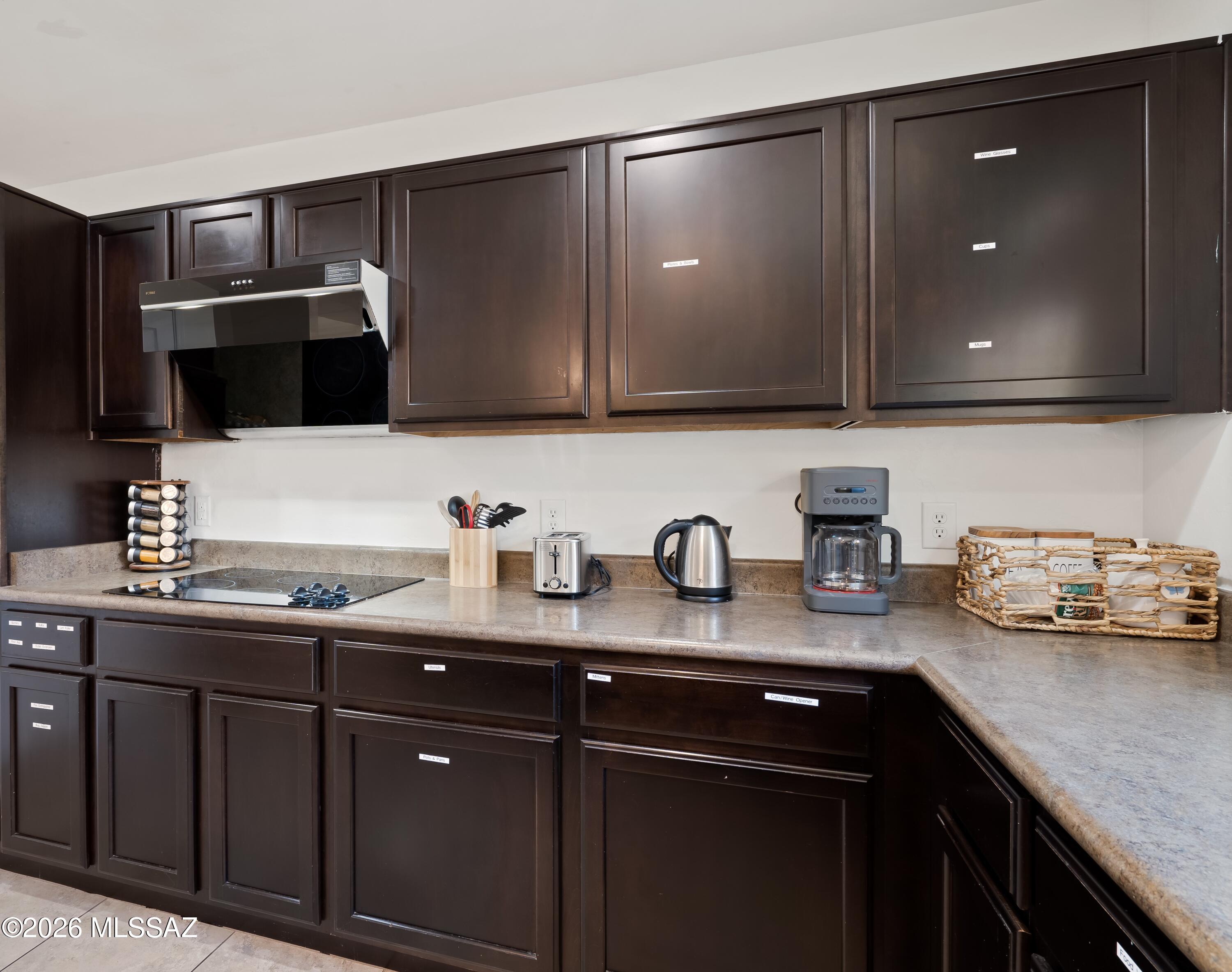 Countryside Manor (1-52) - Residential