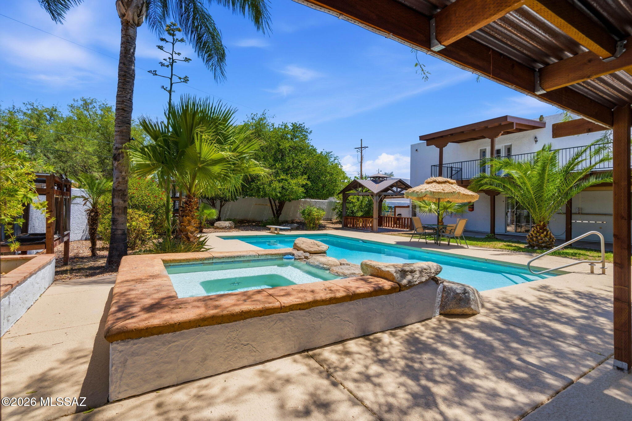 Halcyon Acres - Residential
