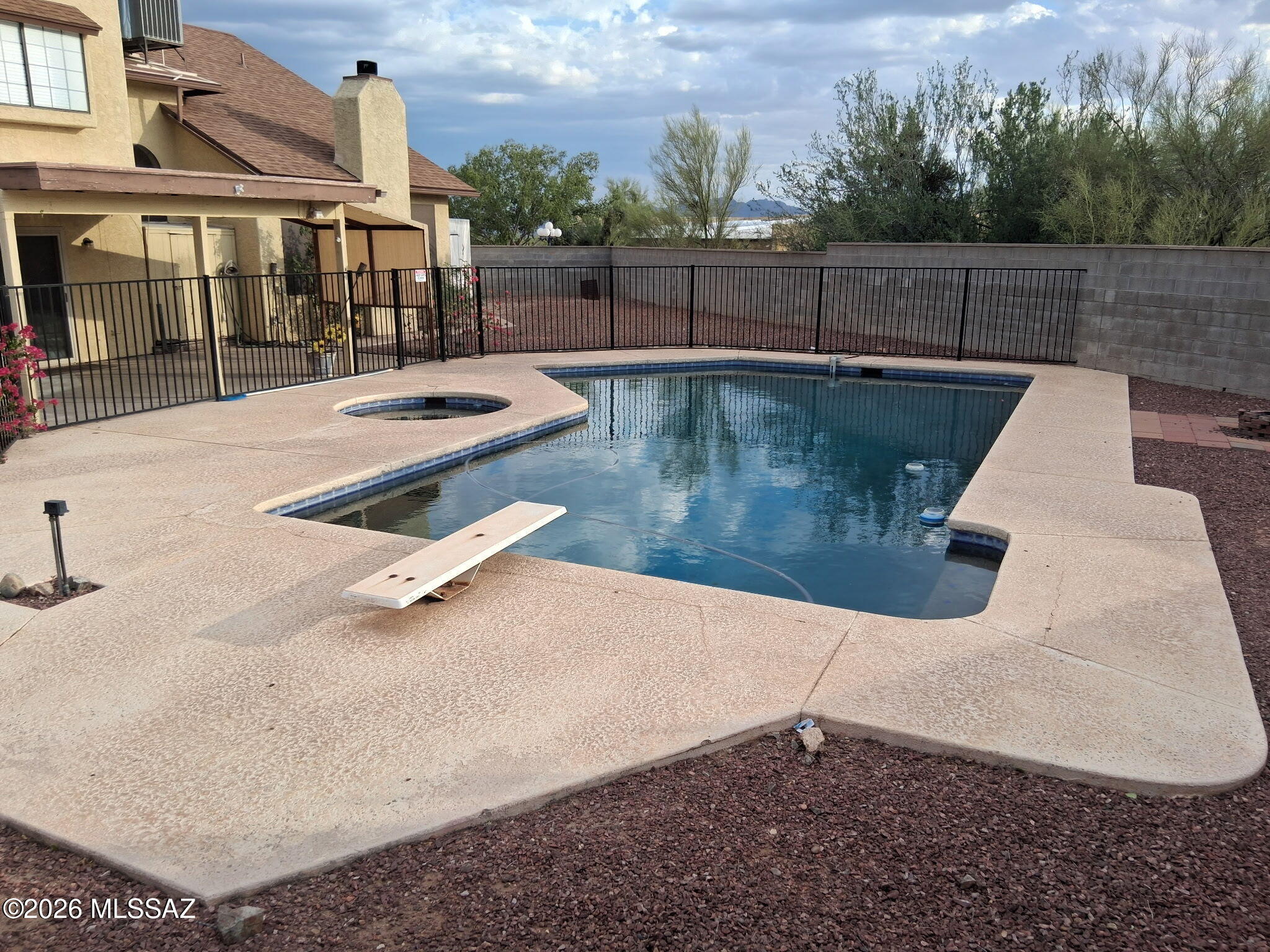 Kachina Meadows(1-82) - Residential Lease