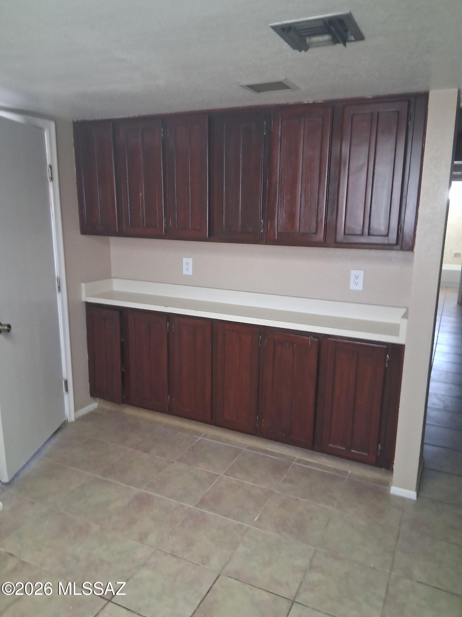 Kachina Meadows(1-82) - Residential Lease