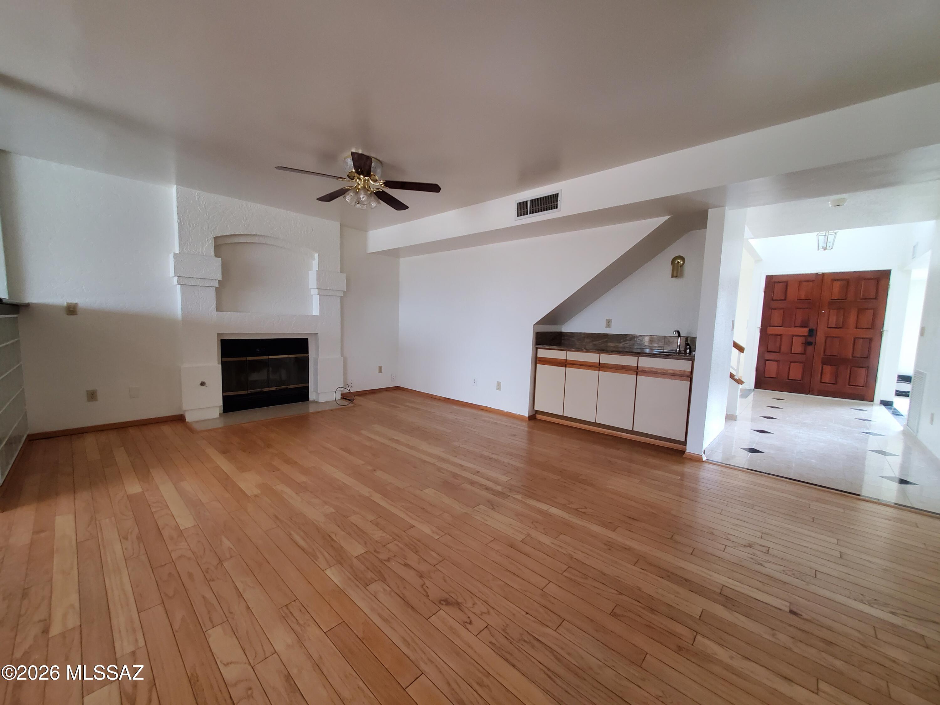 Casas De Ventana (1-130) - Residential