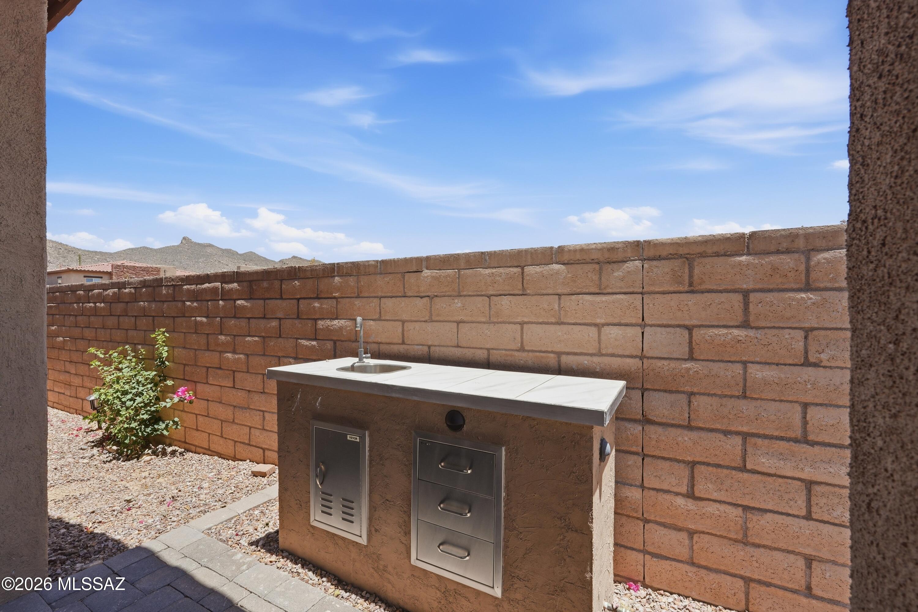 Boulder Bridge Pass II At Dove Mountain SQ20143250154 - Residential