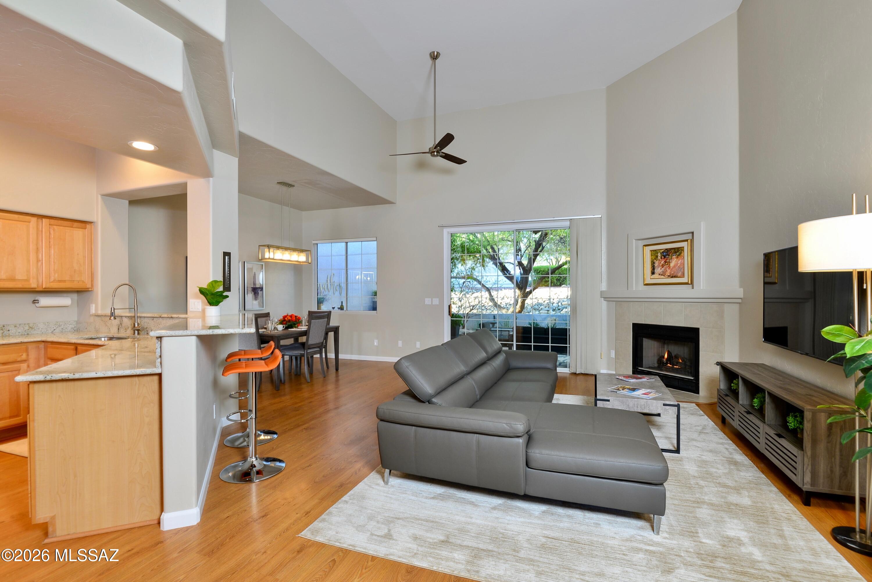 Carmel Pointe (1-104) - Residential