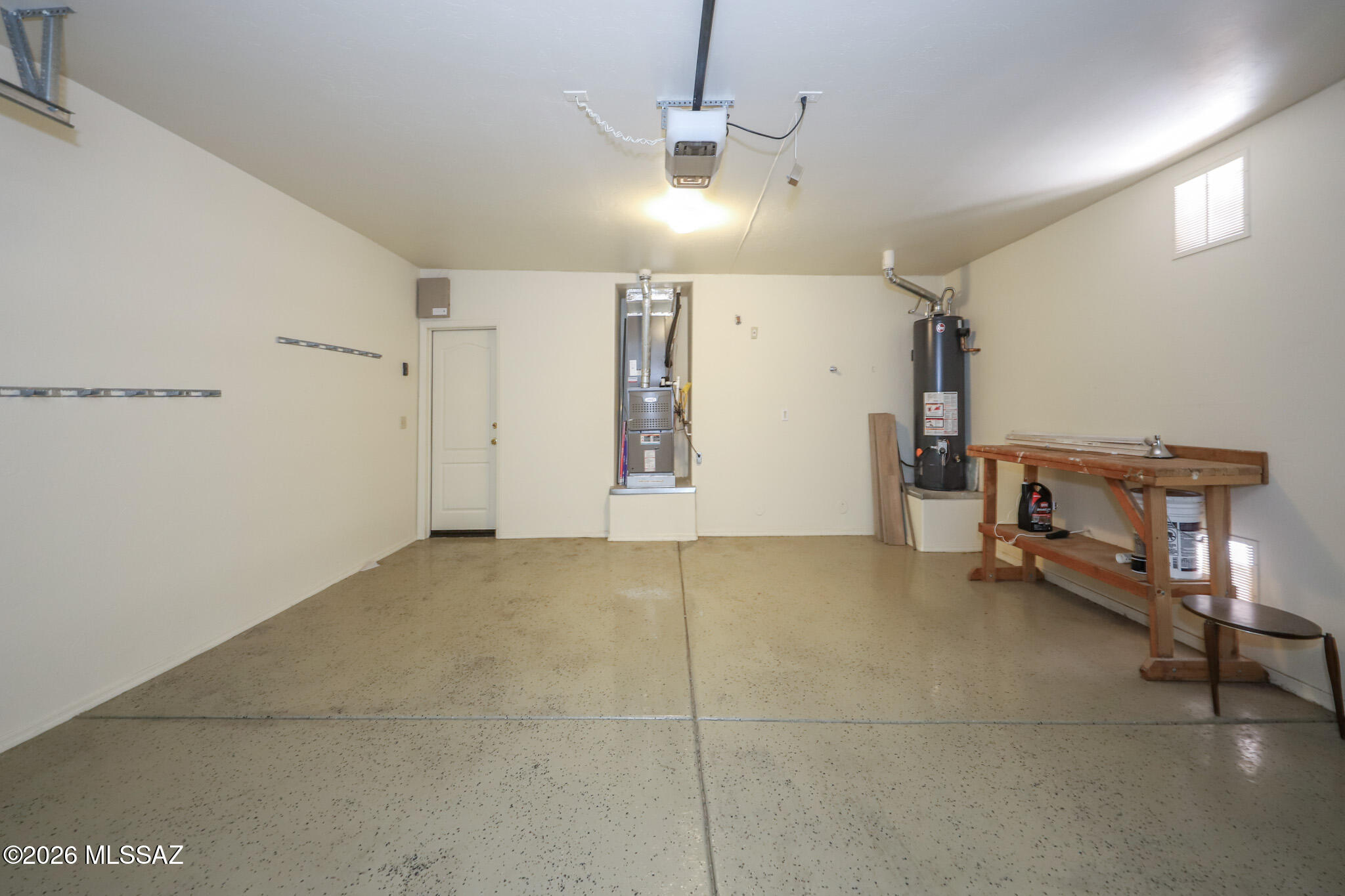 Rancho Esperero (1-343) - Residential Lease