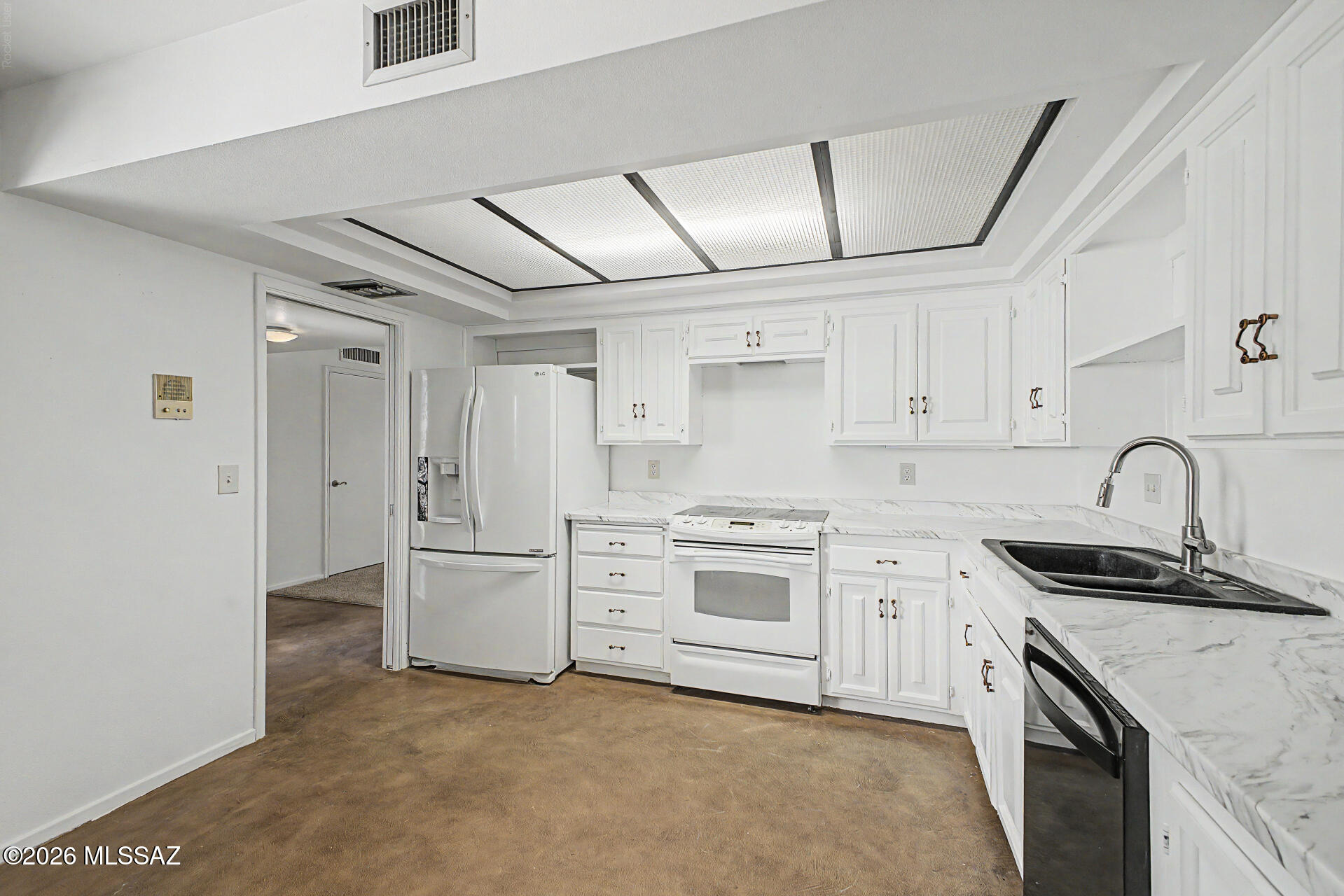 Limberlost Terr II Townhouses - Residential