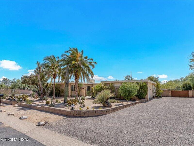 Sabino Terrace NO. 1 (1-4) - Residential