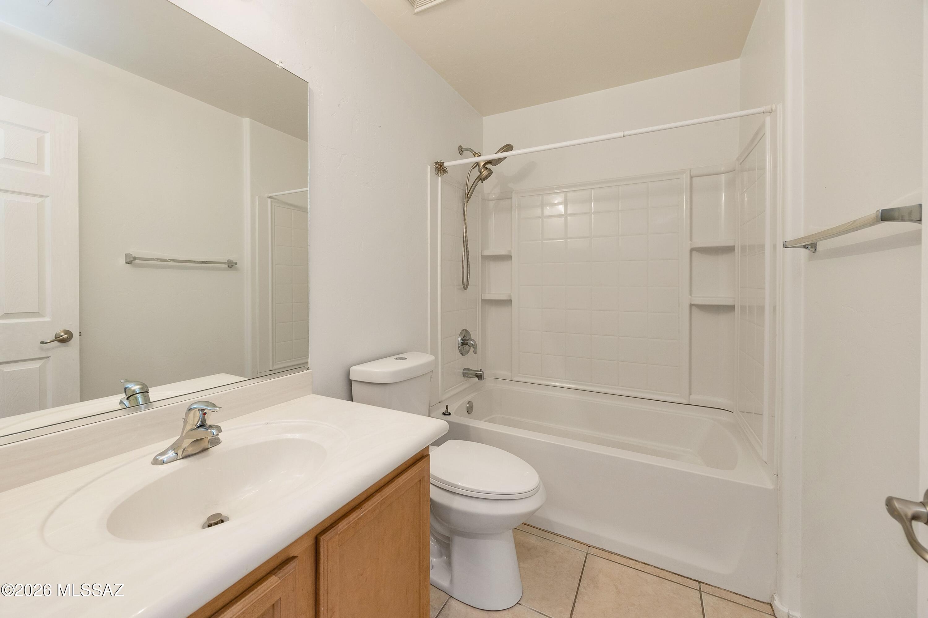 Rancho Del Lago (1-100) - Residential