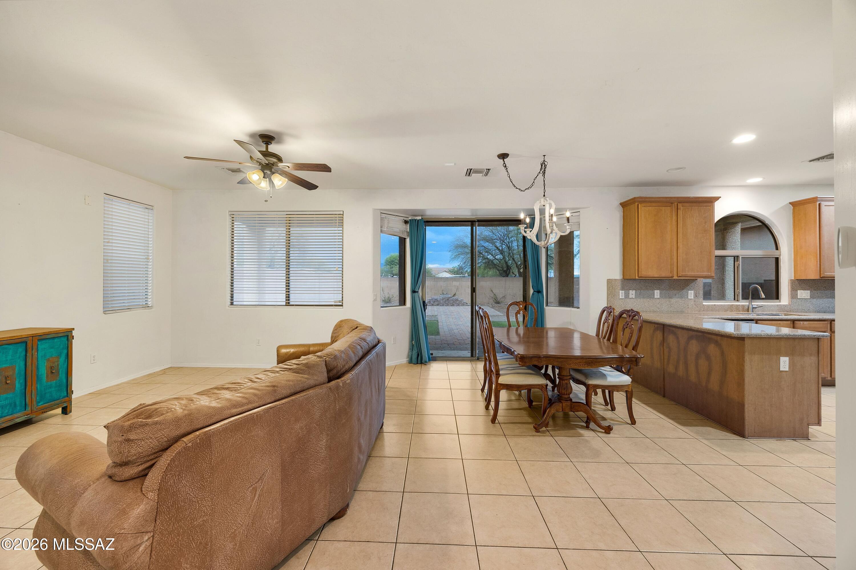 Rancho Del Lago (1-100) - Residential
