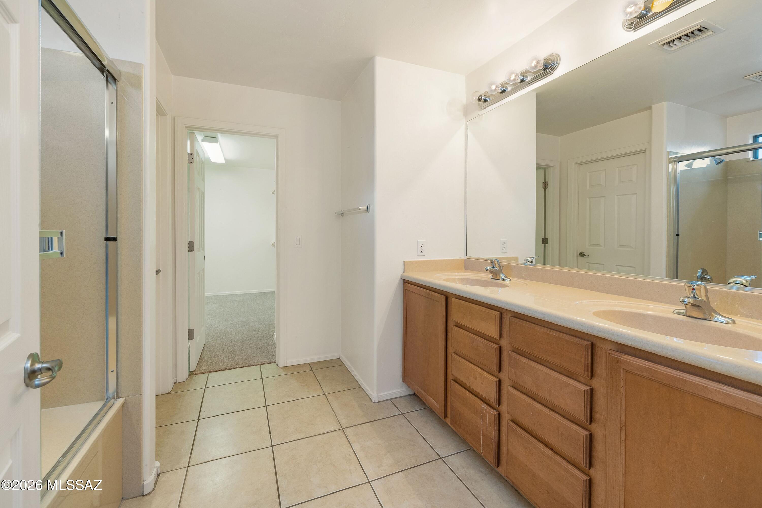 Rancho Del Lago (1-100) - Residential