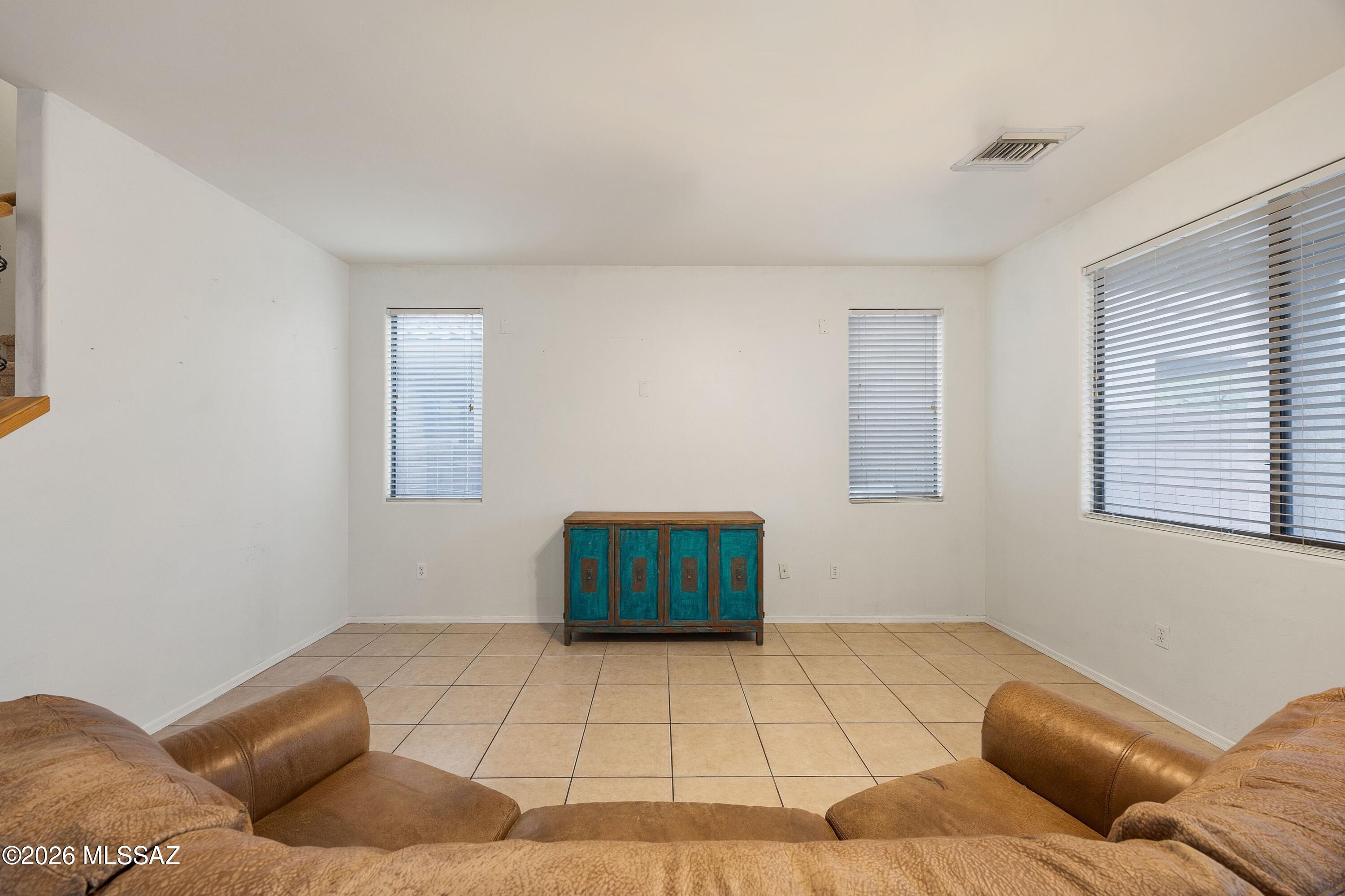 Rancho Del Lago (1-100) - Residential