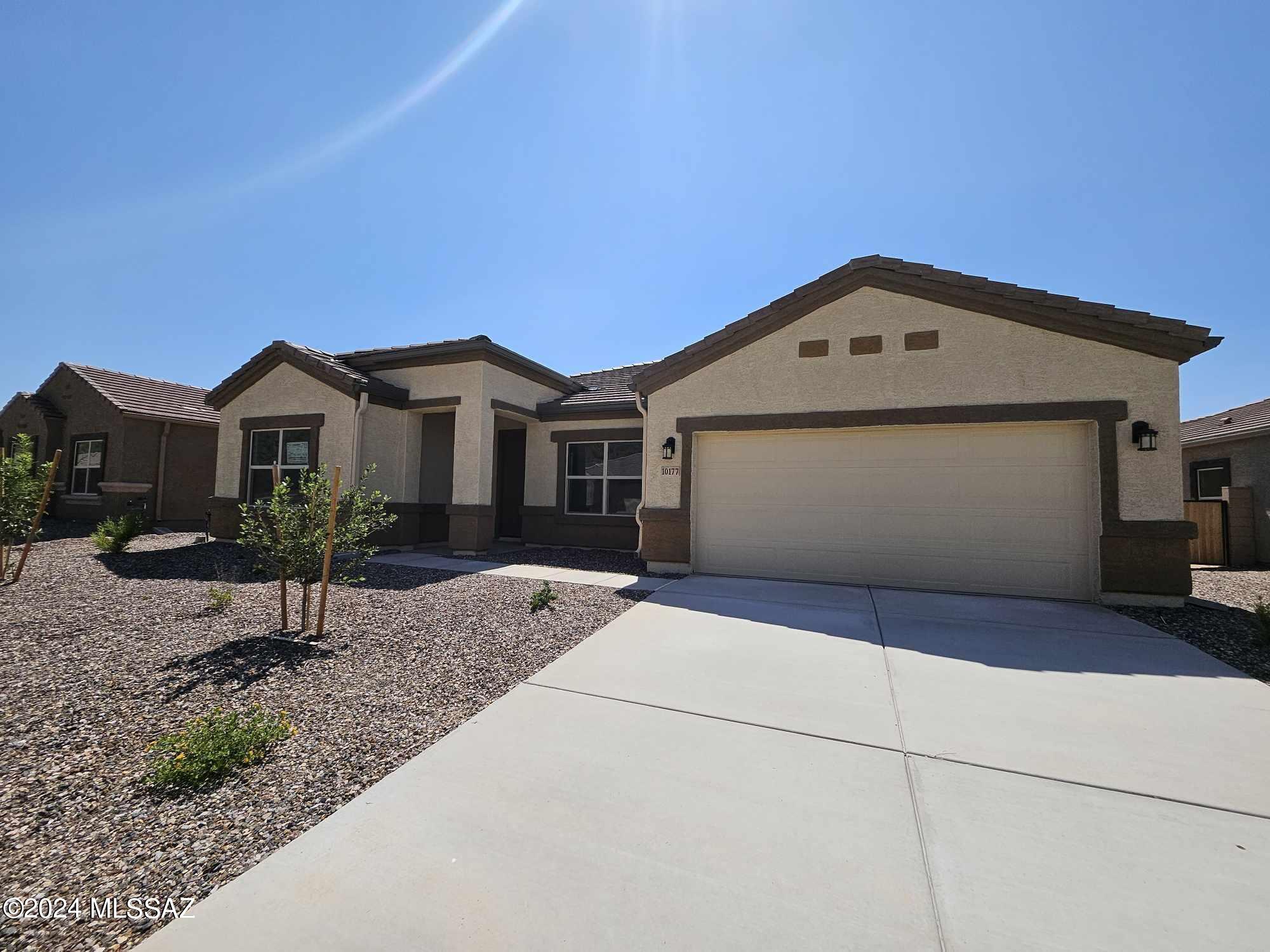 Saguaro Bloom 7A - Residential