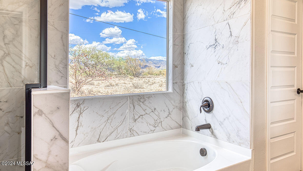 Saguaro Bloom 7A - Residential