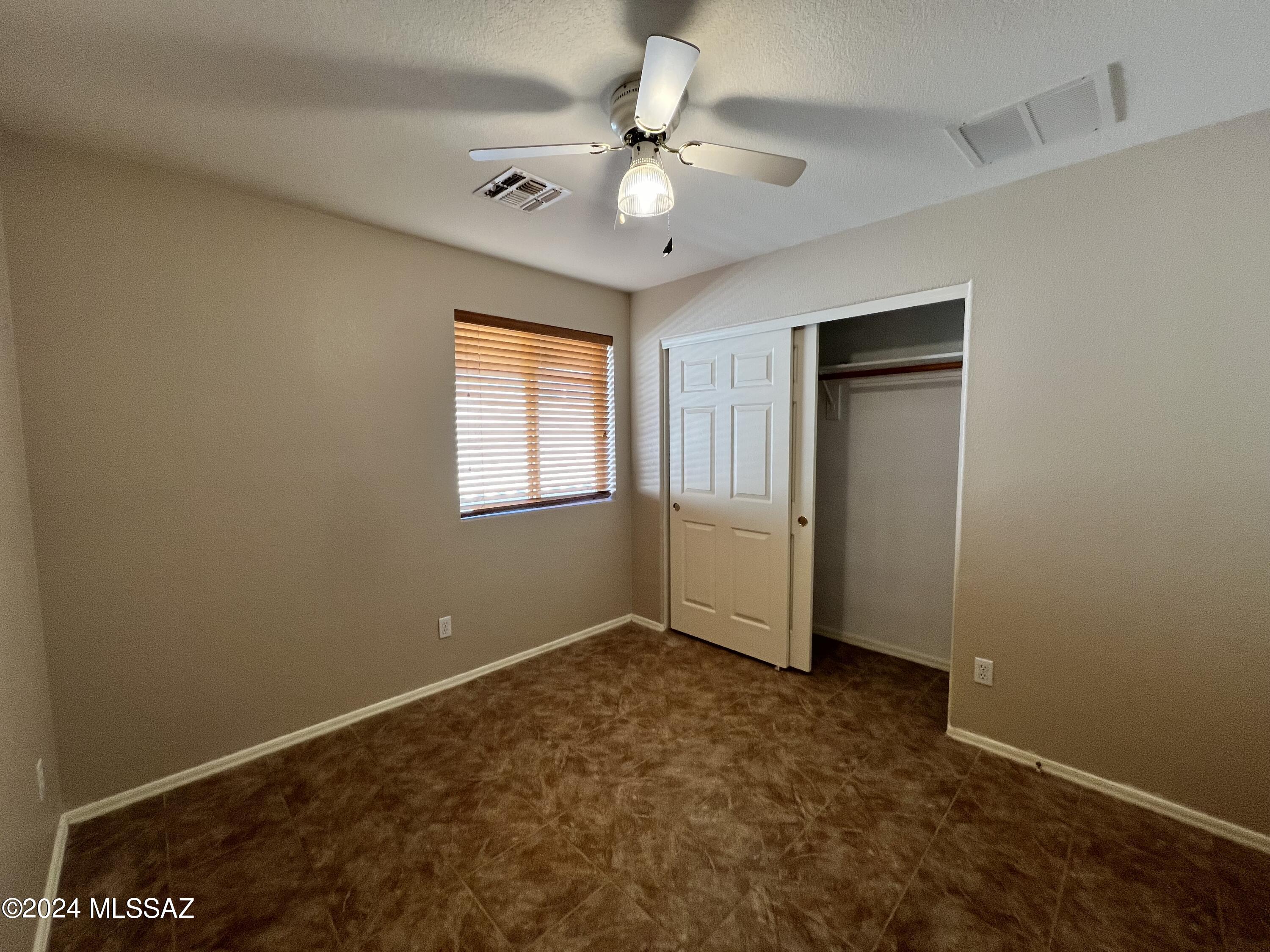 Bluffs (The) 2 - Residential Lease