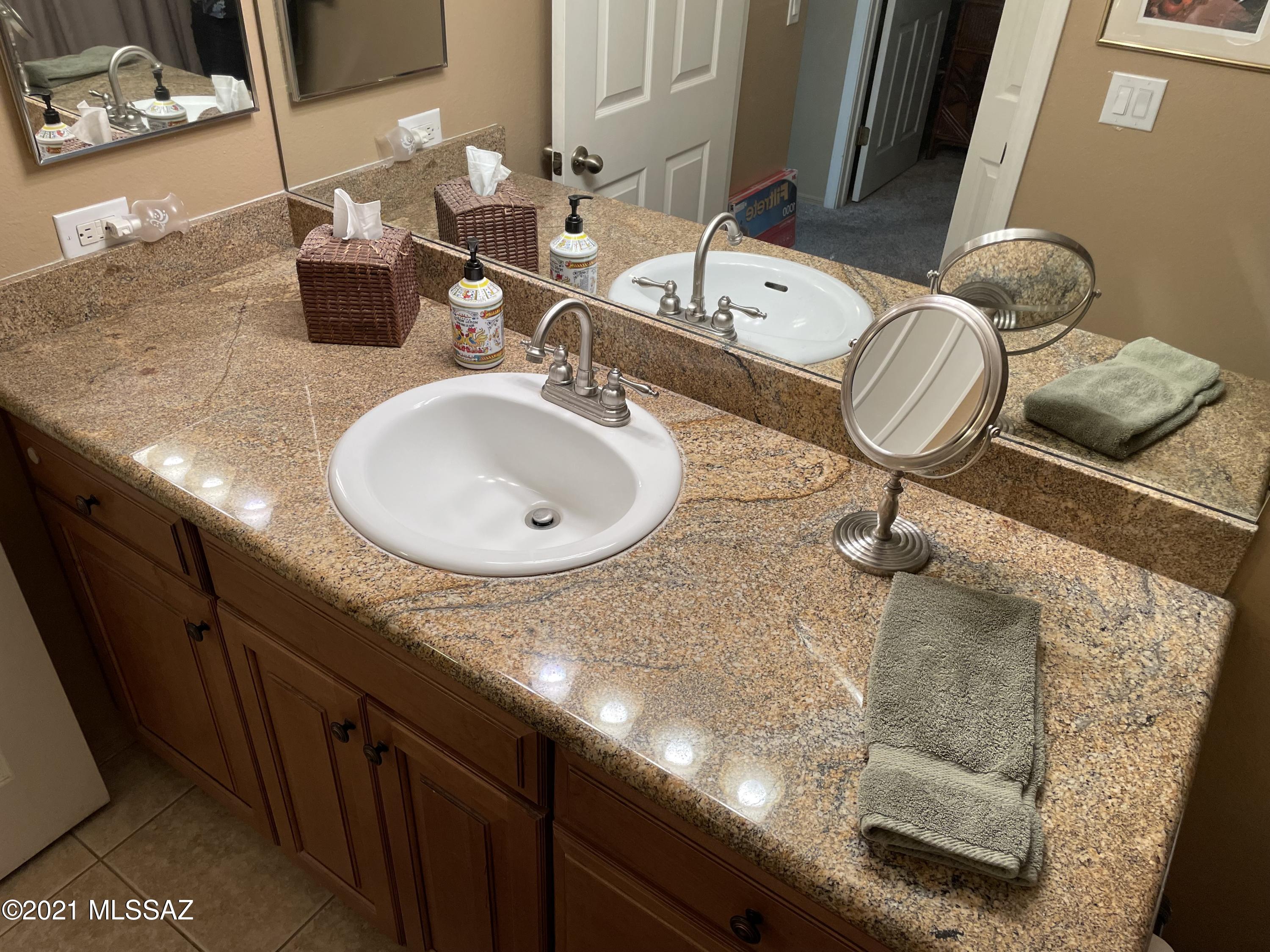 Veranda at Ventana Condominiums - Residential Lease