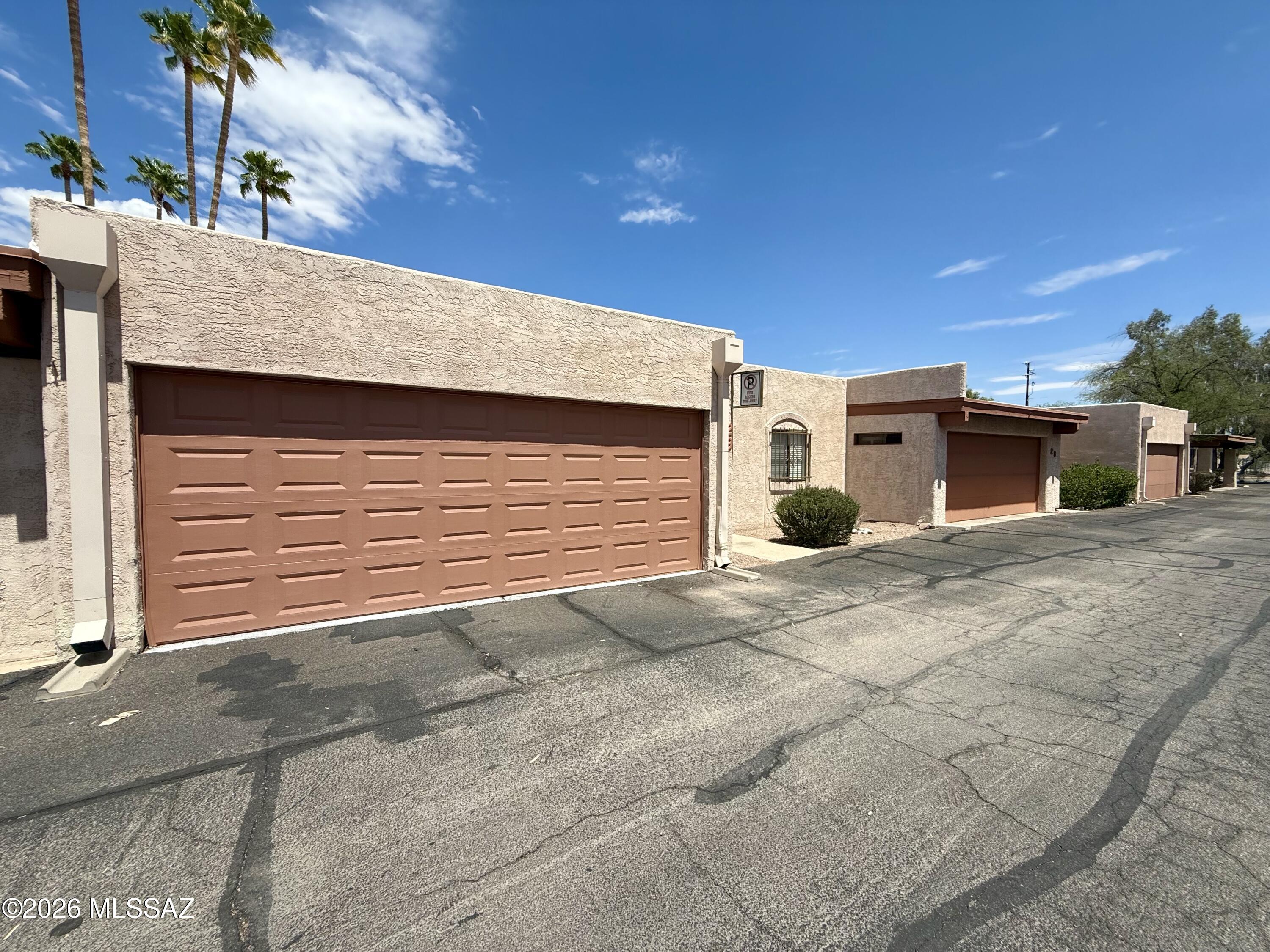Linden Place Condos (1-34) - Residential Lease