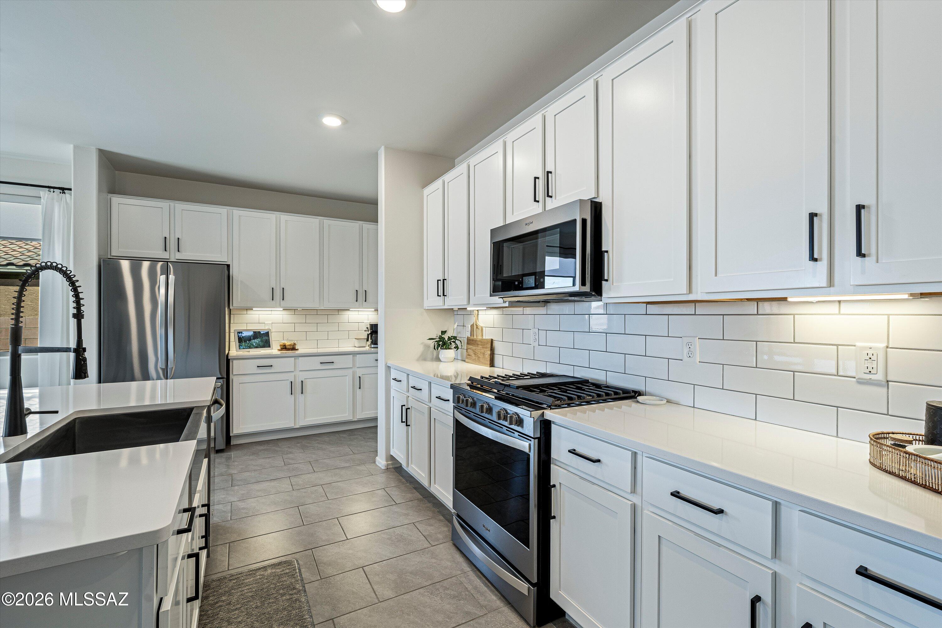 De Anza - Residential