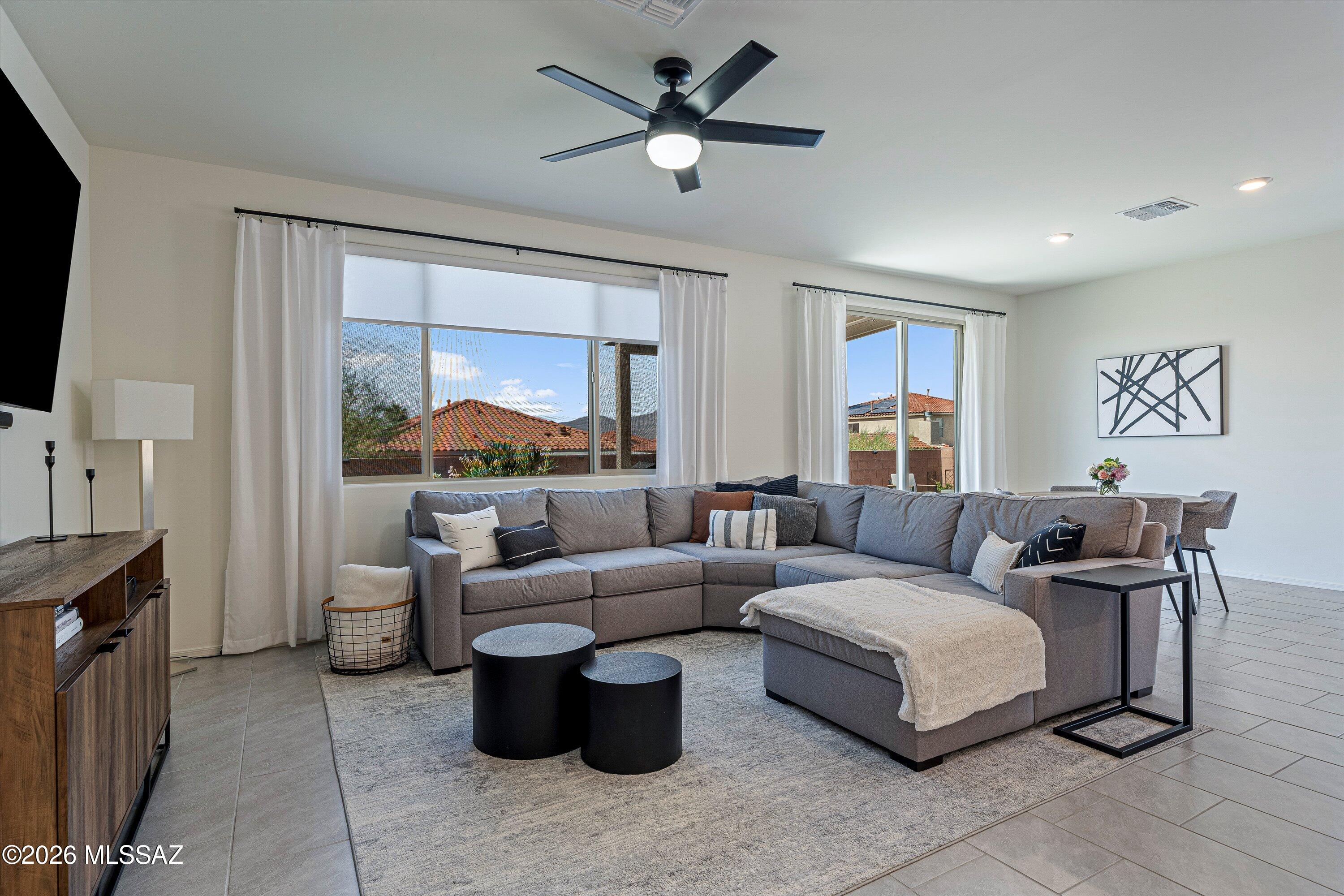 De Anza - Residential