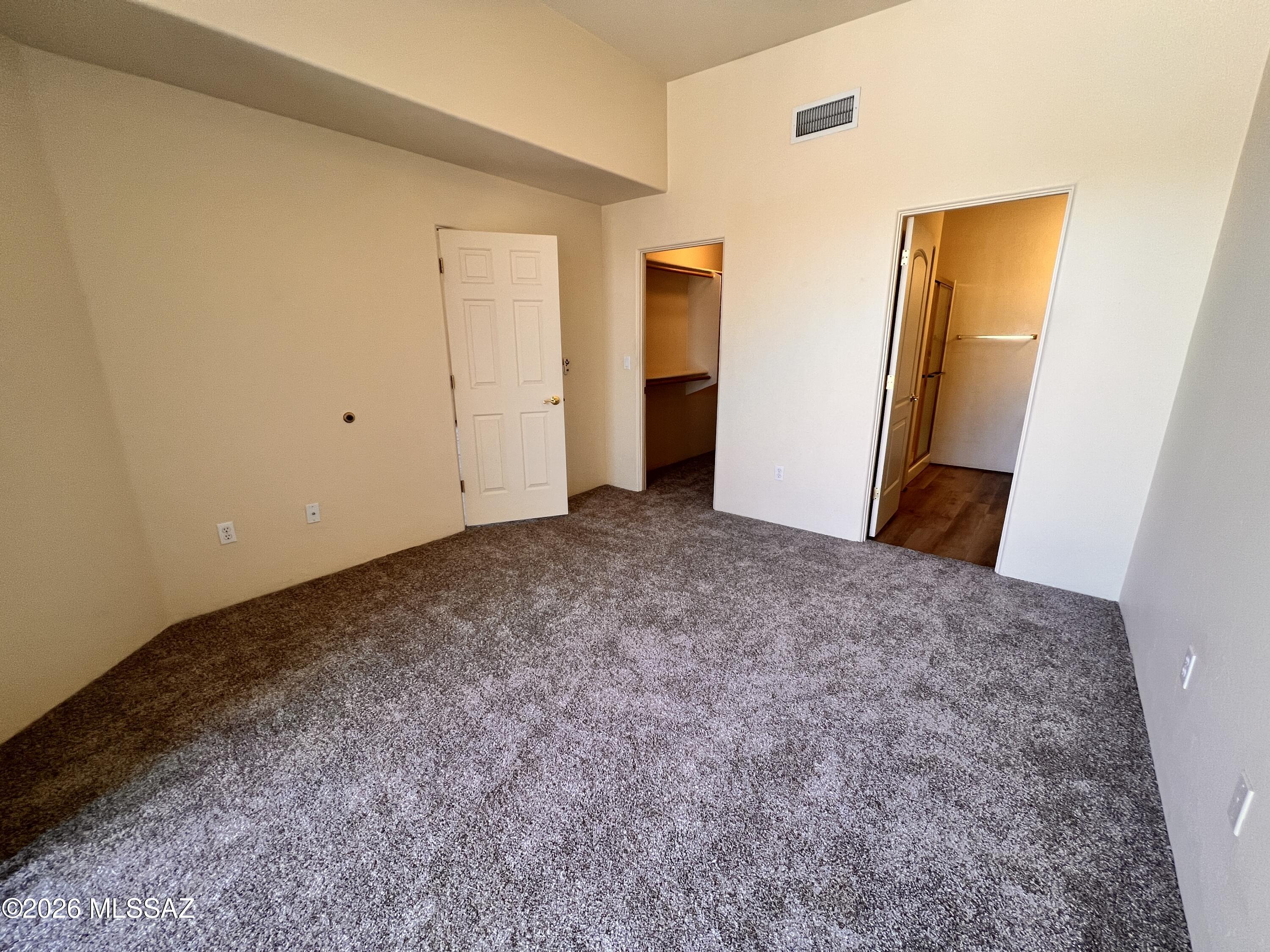 Mona Lisa Village (1-100) - Residential Lease