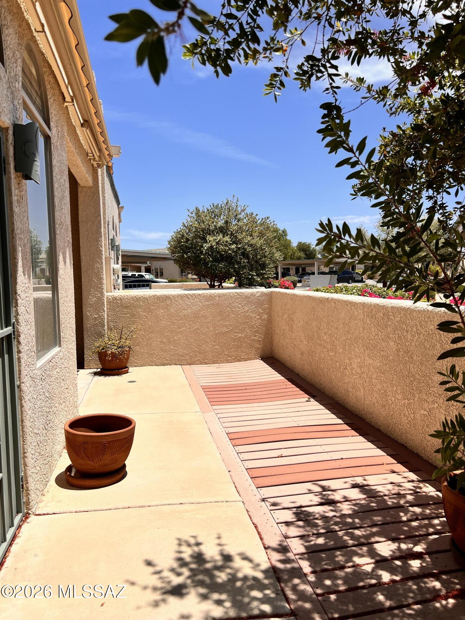Mona Lisa Village (1-100) - Residential Lease