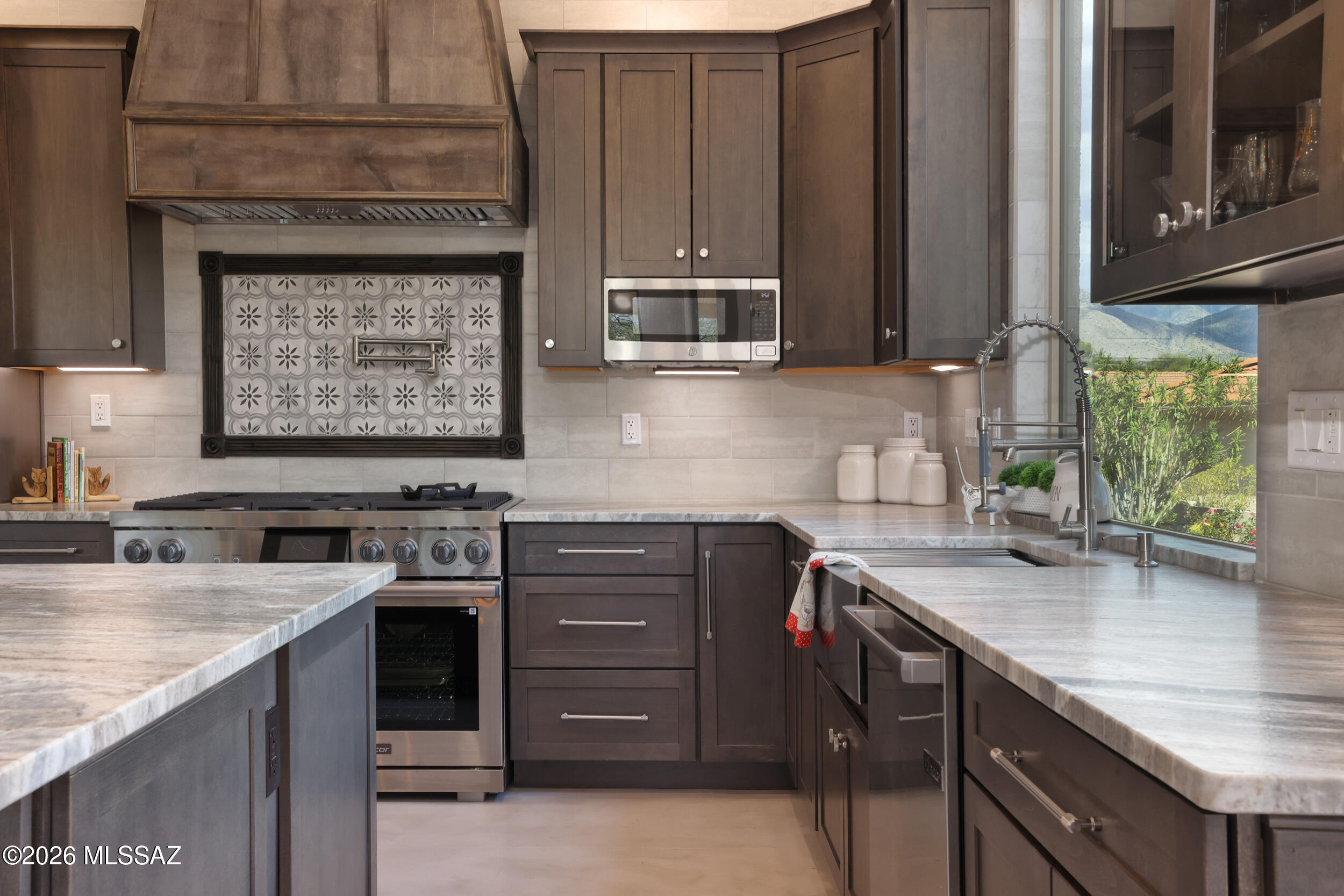 Saddlebrooke - Residential