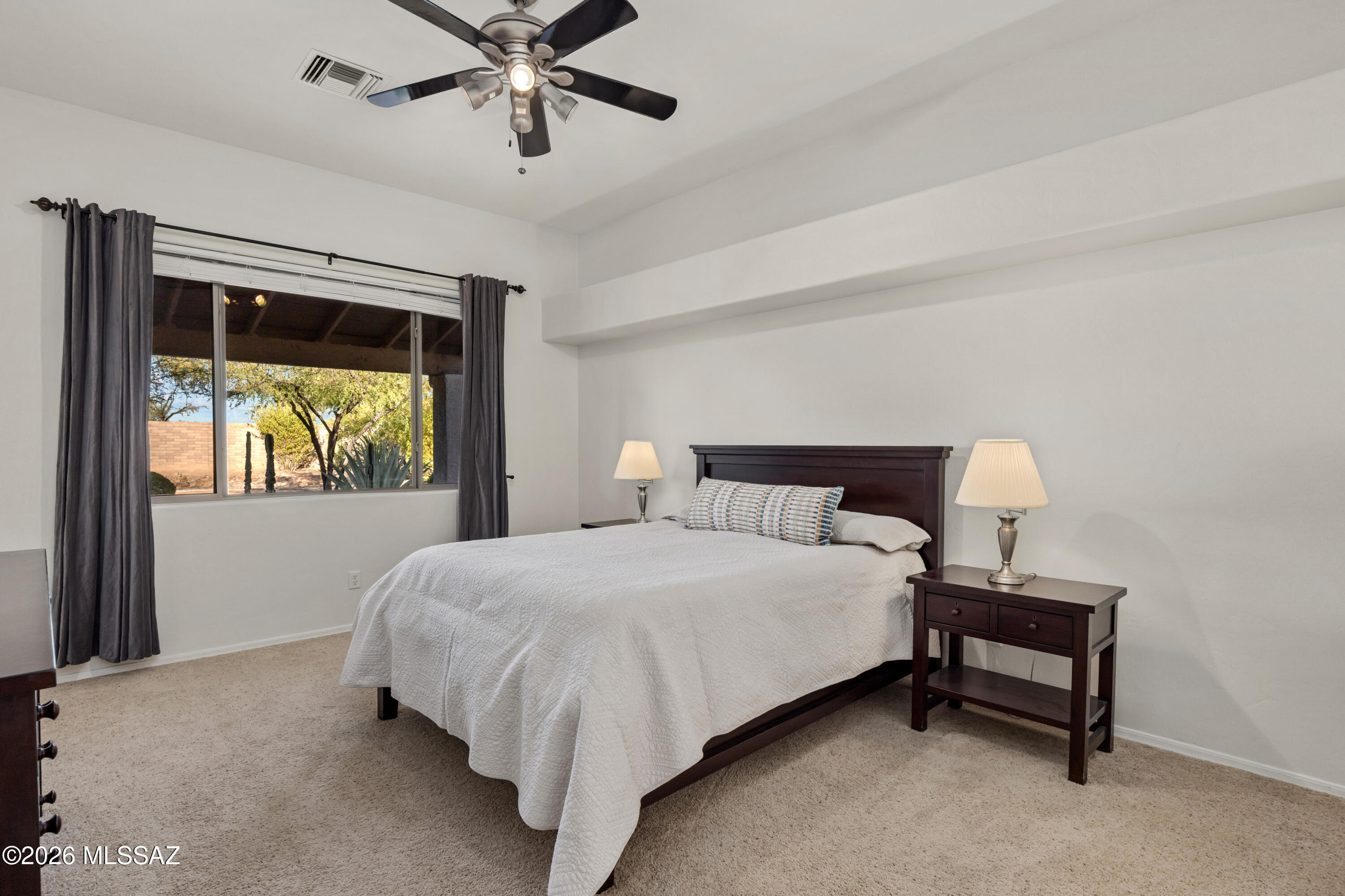Continental Reserve Blk. 16B (1-86) - Residential