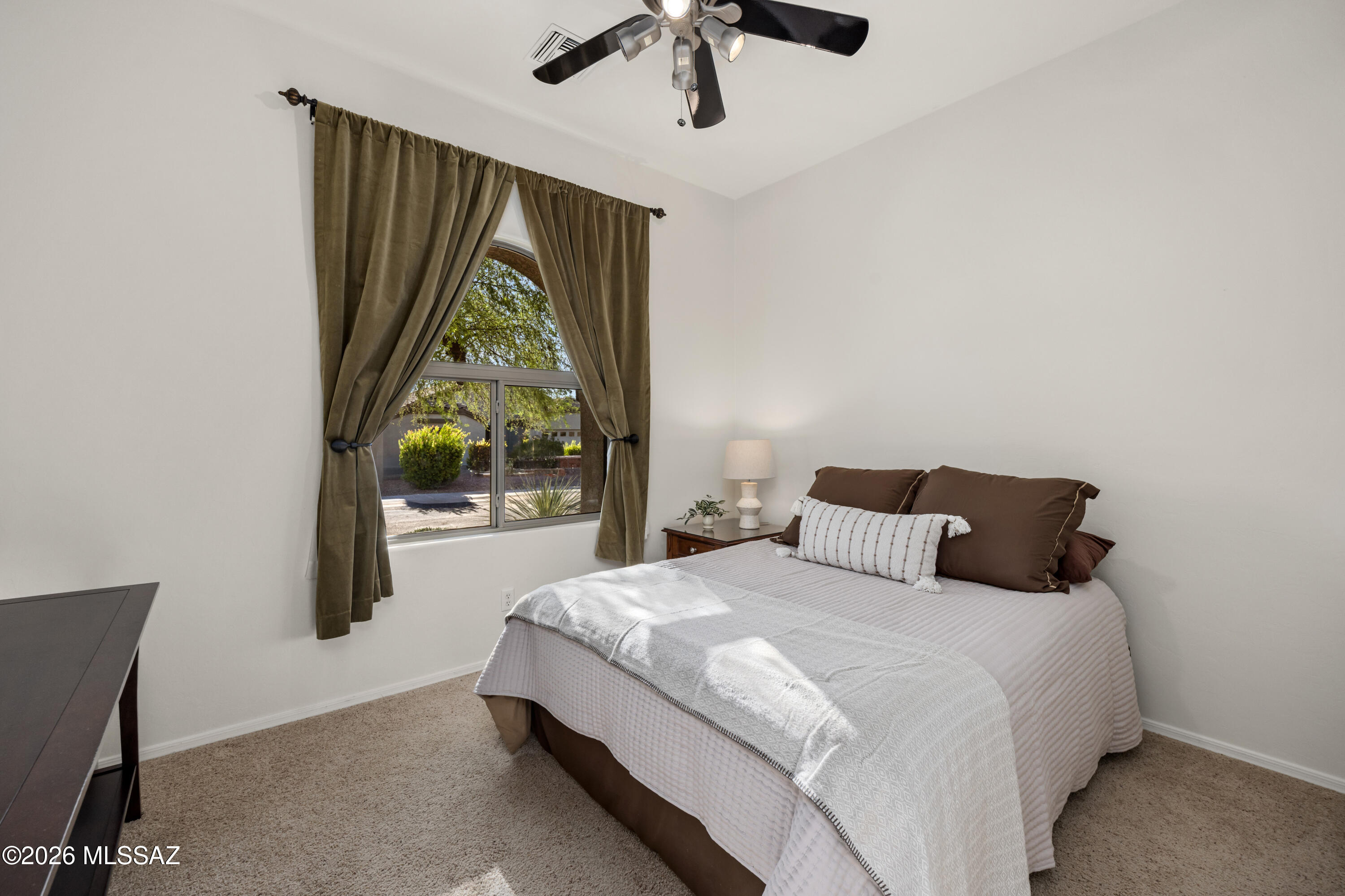 Continental Reserve Blk. 16B (1-86) - Residential