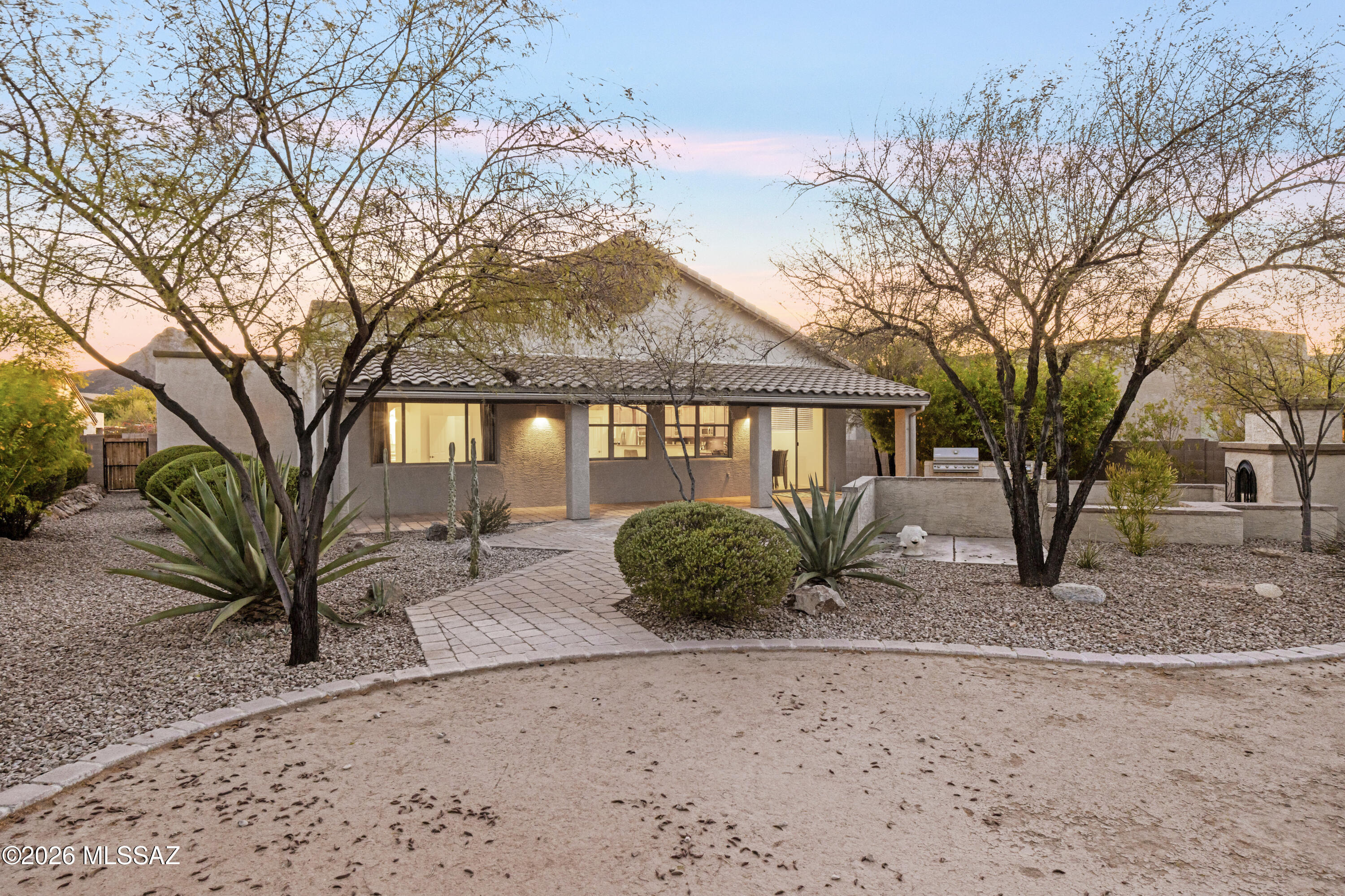 Continental Reserve Blk. 16B (1-86) - Residential
