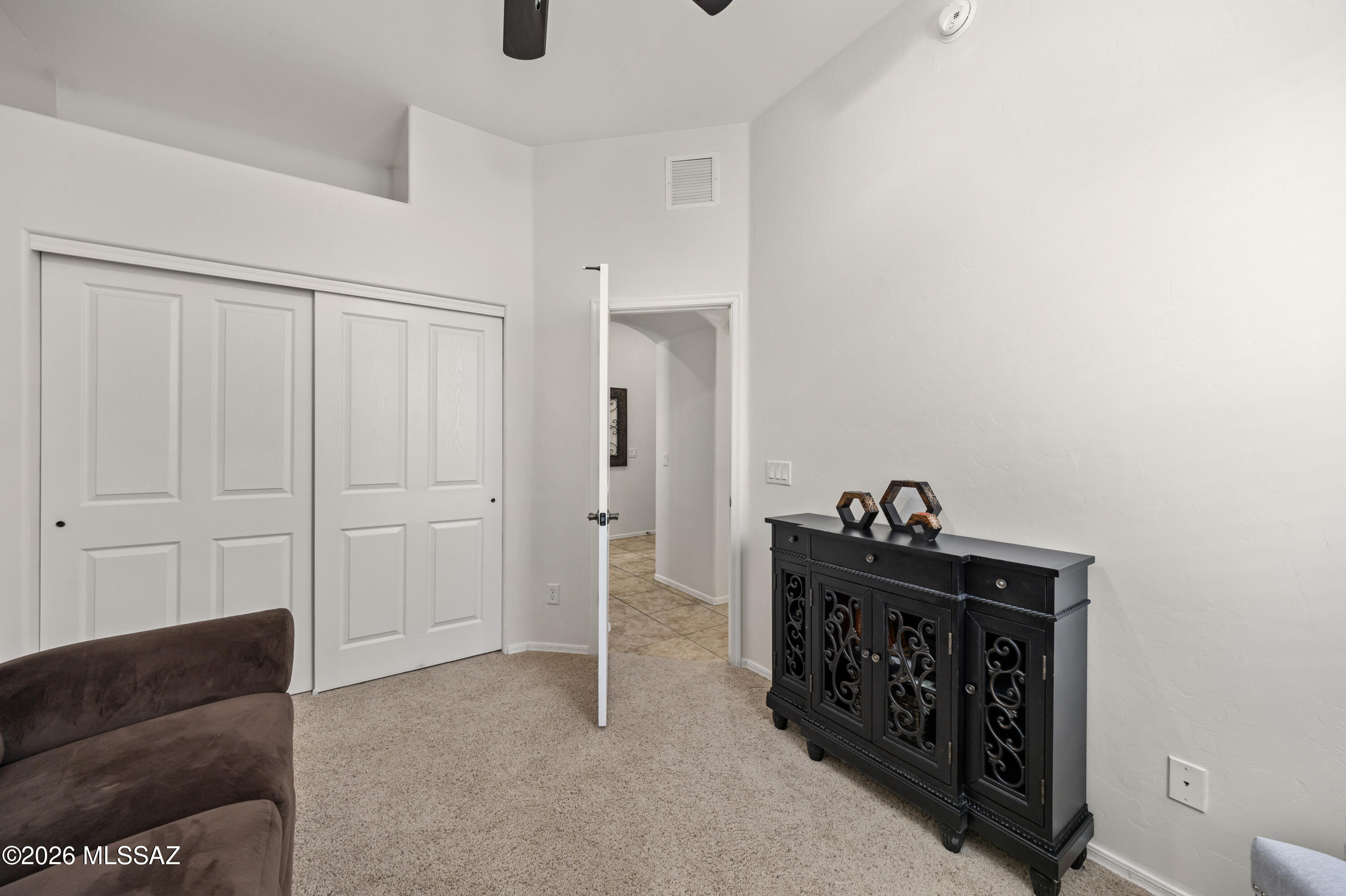 Continental Reserve Blk. 16B (1-86) - Residential