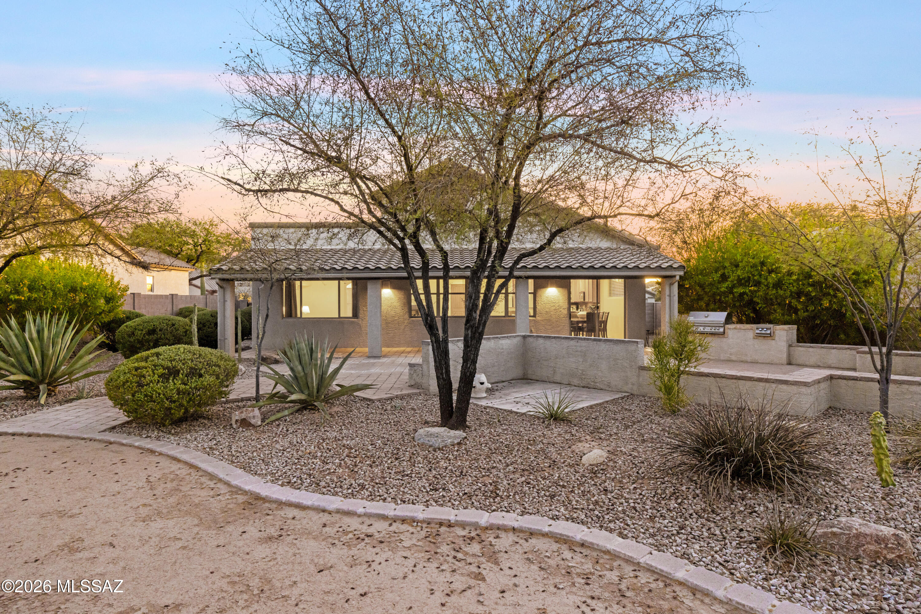 Continental Reserve Blk. 16B (1-86) - Residential