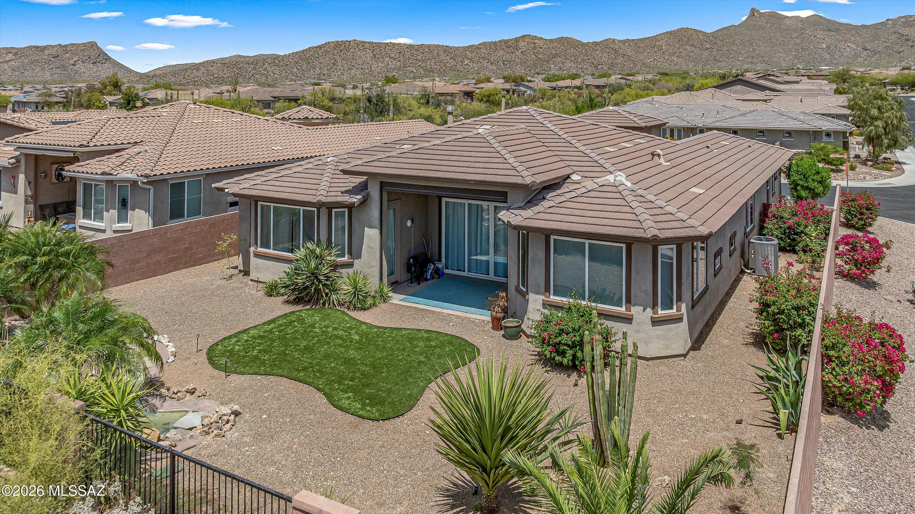 Golden Barrel Place At Dove Mountain SQ20141710079 - Residential