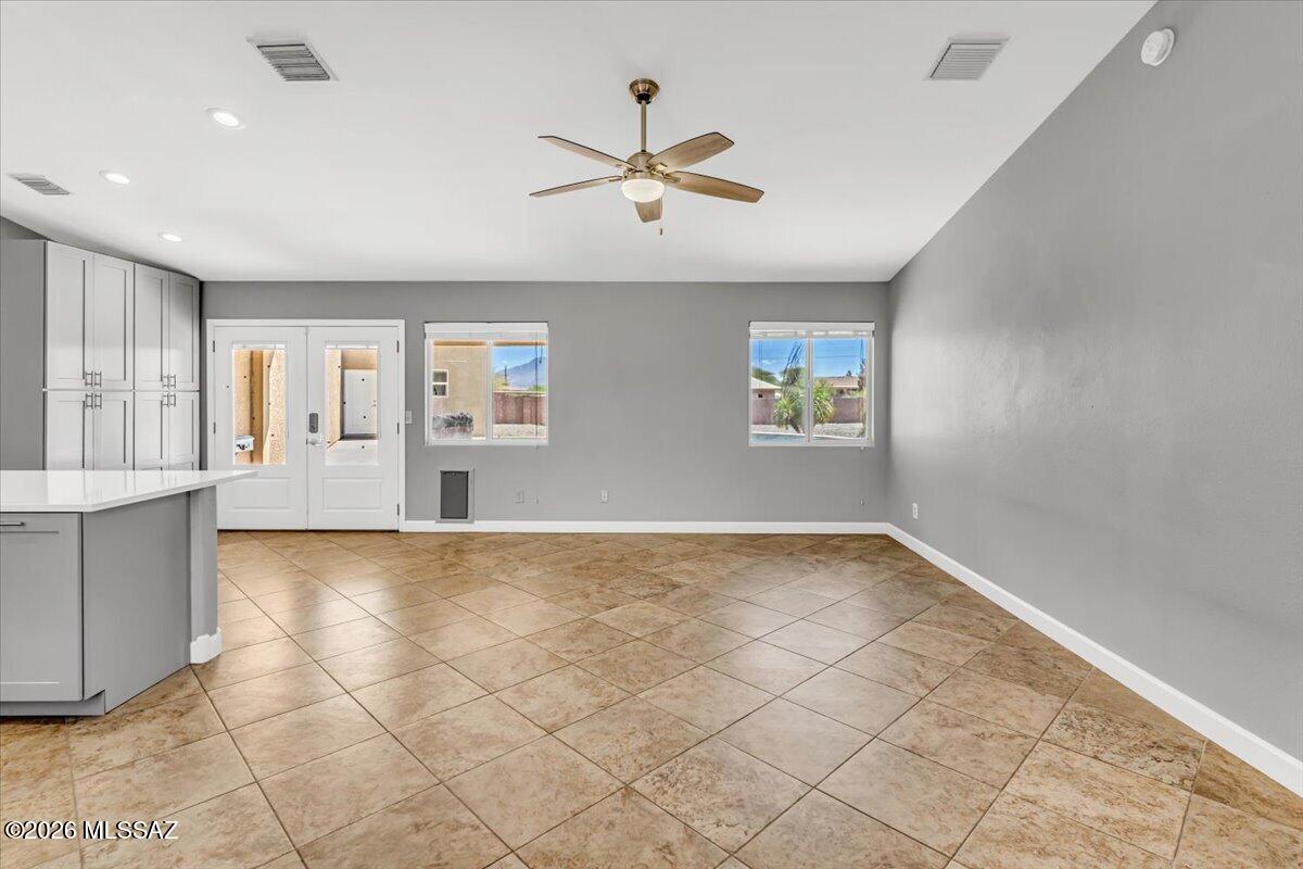 New Tucson Unit NO. 27 - Residential