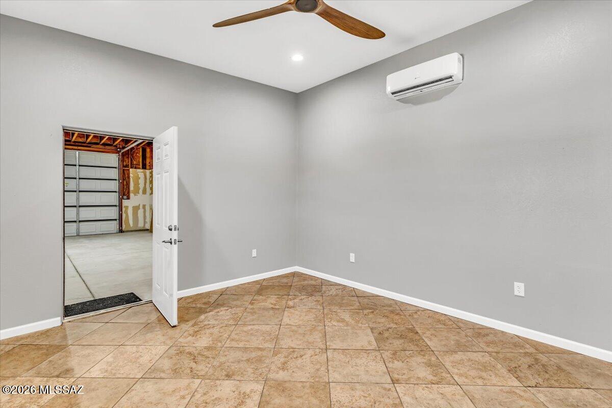 New Tucson Unit NO. 27 - Residential