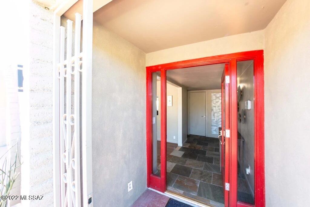 Sabino Vista West (1-83) - Residential Lease