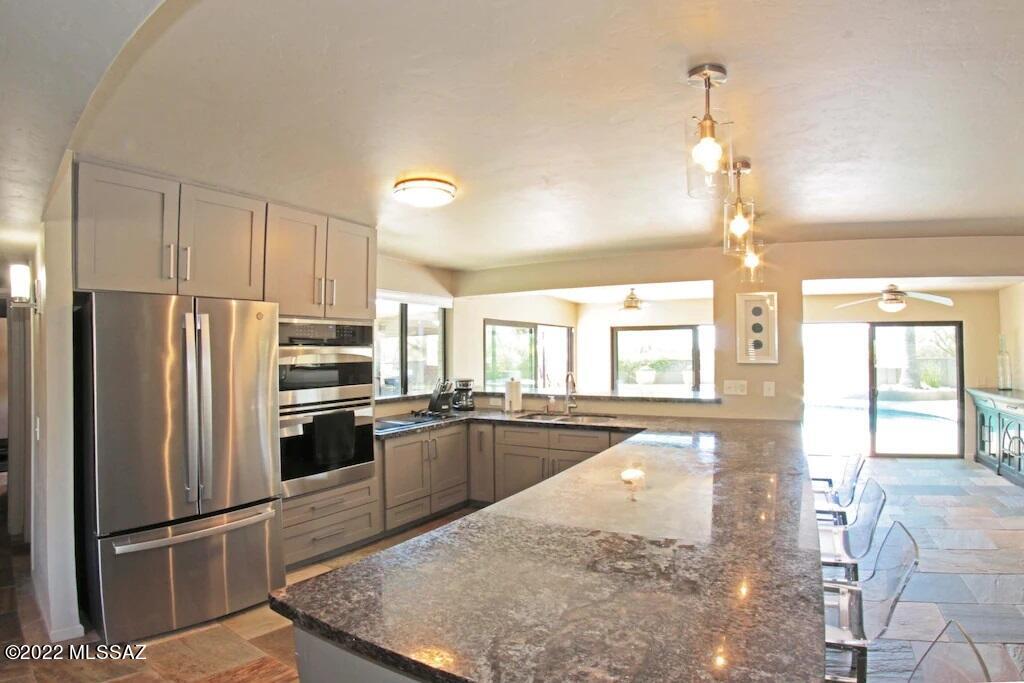 Sabino Vista West (1-83) - Residential Lease