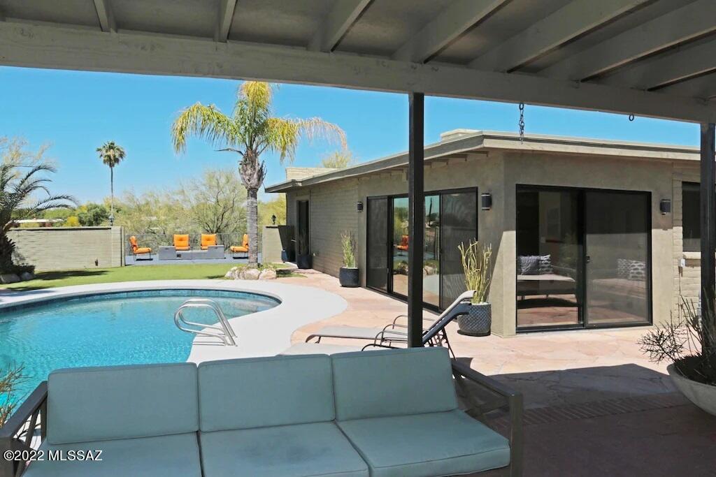 Sabino Vista West (1-83) - Residential Lease