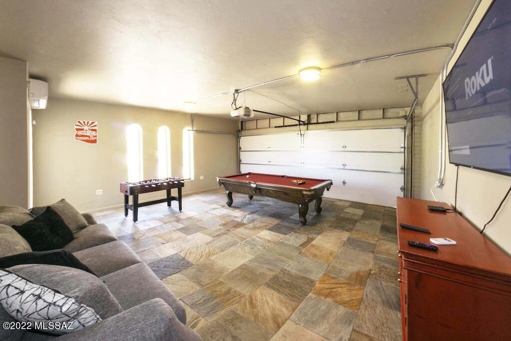 Sabino Vista West (1-83) - Residential Lease